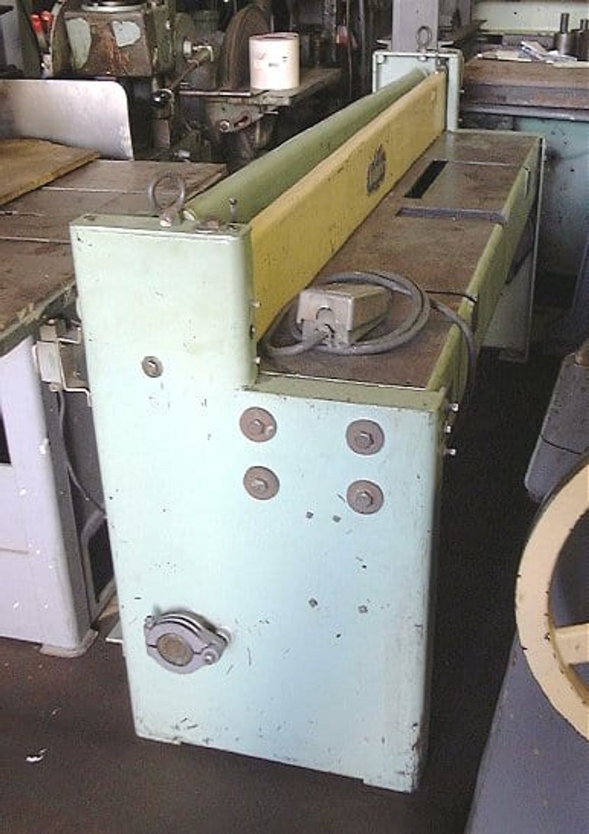 Famco, 6' x 20 ga., mod. 172, 550V, 5hp,