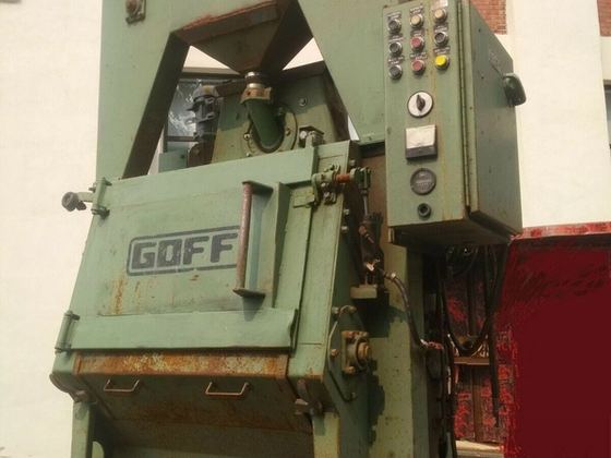 Goff Model 3BB Tumble Blaster, in good condition