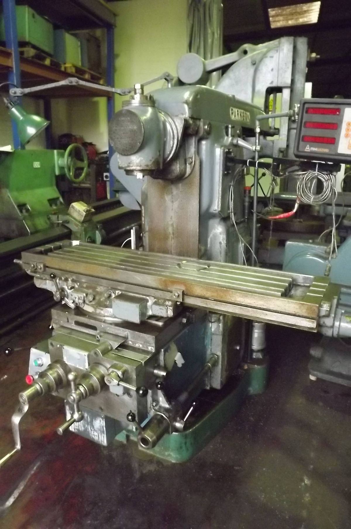 Parkson Vertical Milling w/ quill, Model 2V