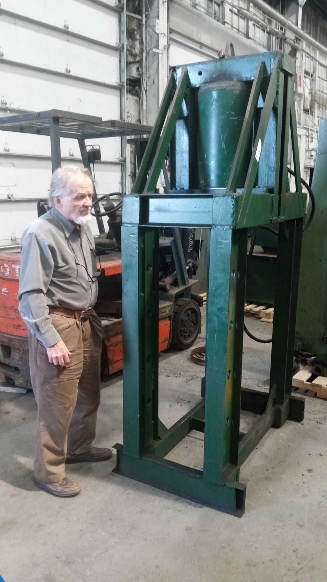 125 Ton Hydraulic Press