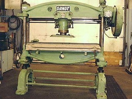 Travelling Head Press,15 tons mech. SANDT (Germany), with Cutting Block