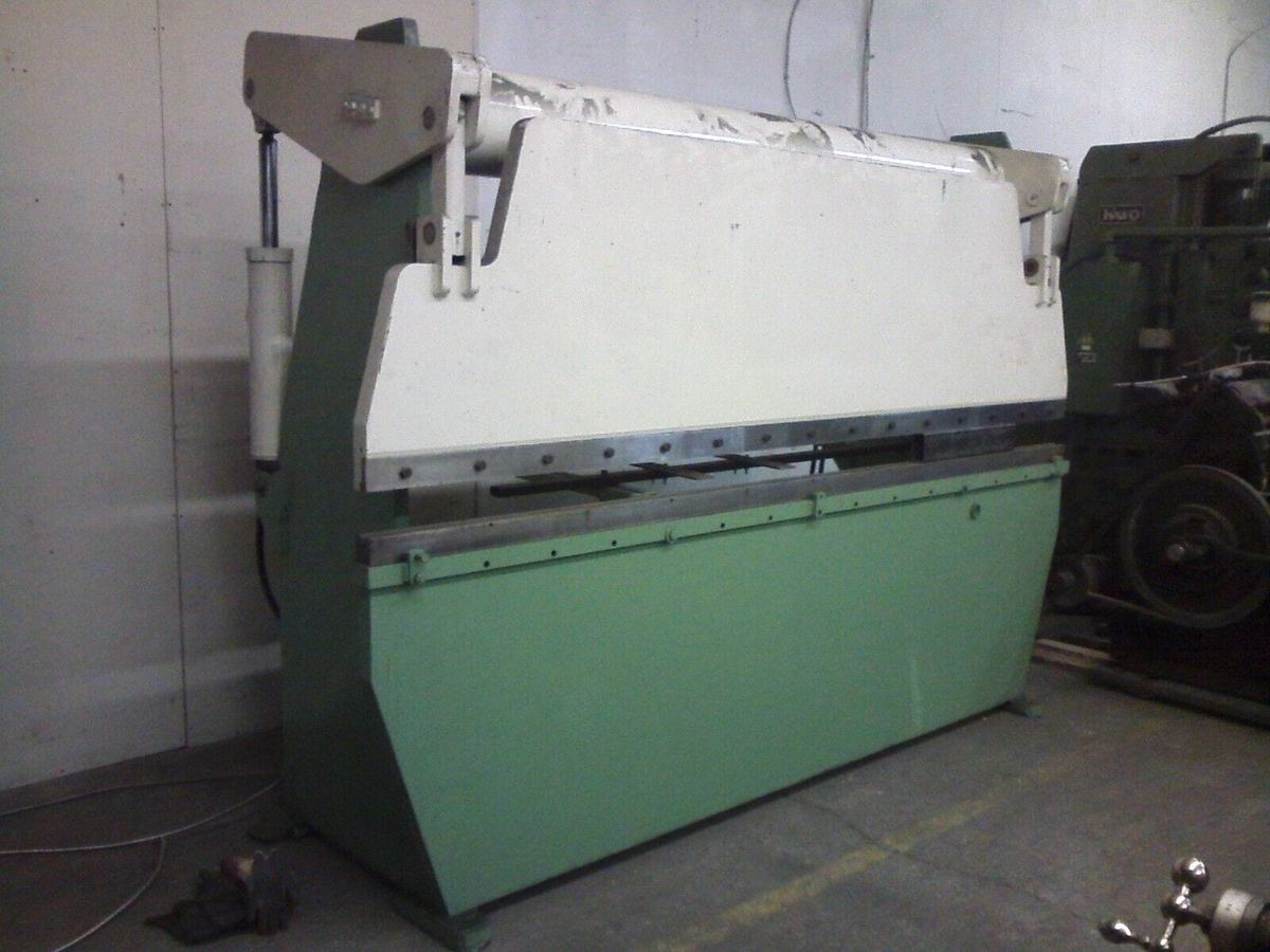 10 ft x 80 ton Press Brake Accurpress hydraulic, clean, works well.