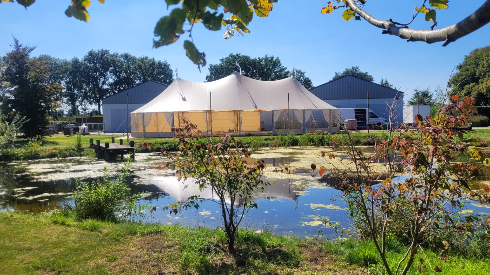 Traditional Marquee