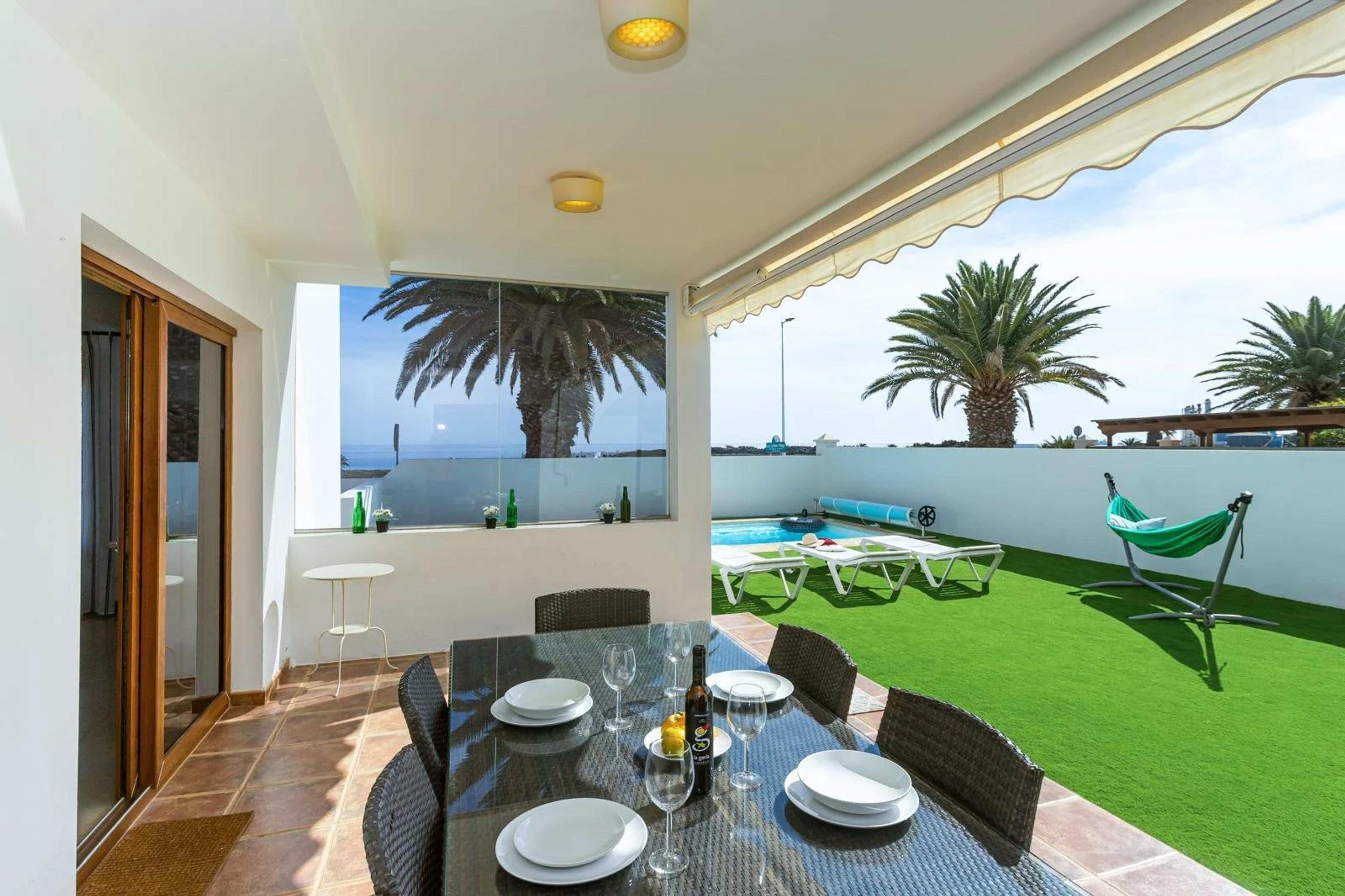 Villa with private pool, Costa Teguise — Costa Teguise (39)