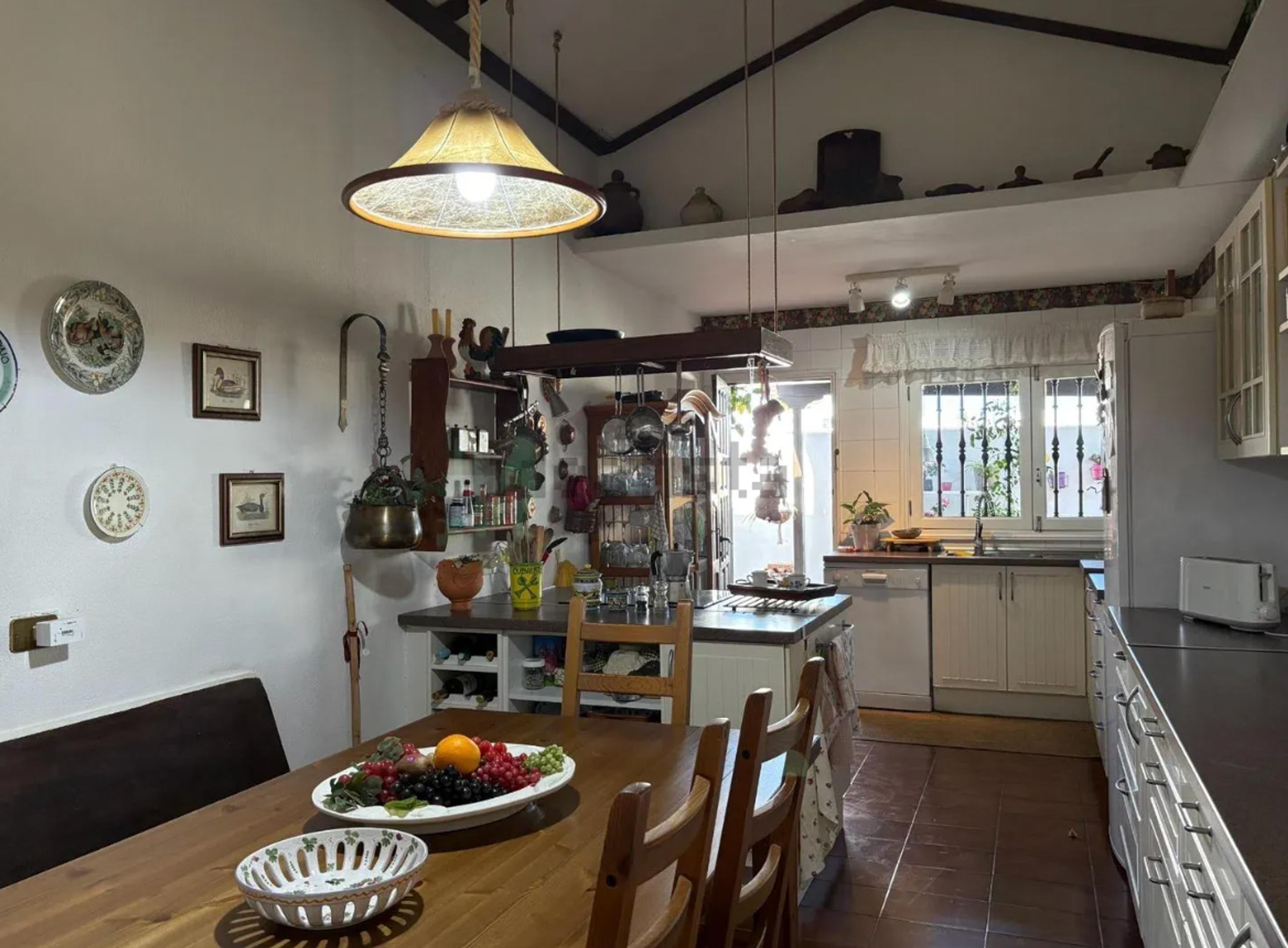 Detached villa by the sea, El Cable — El Cable (16)