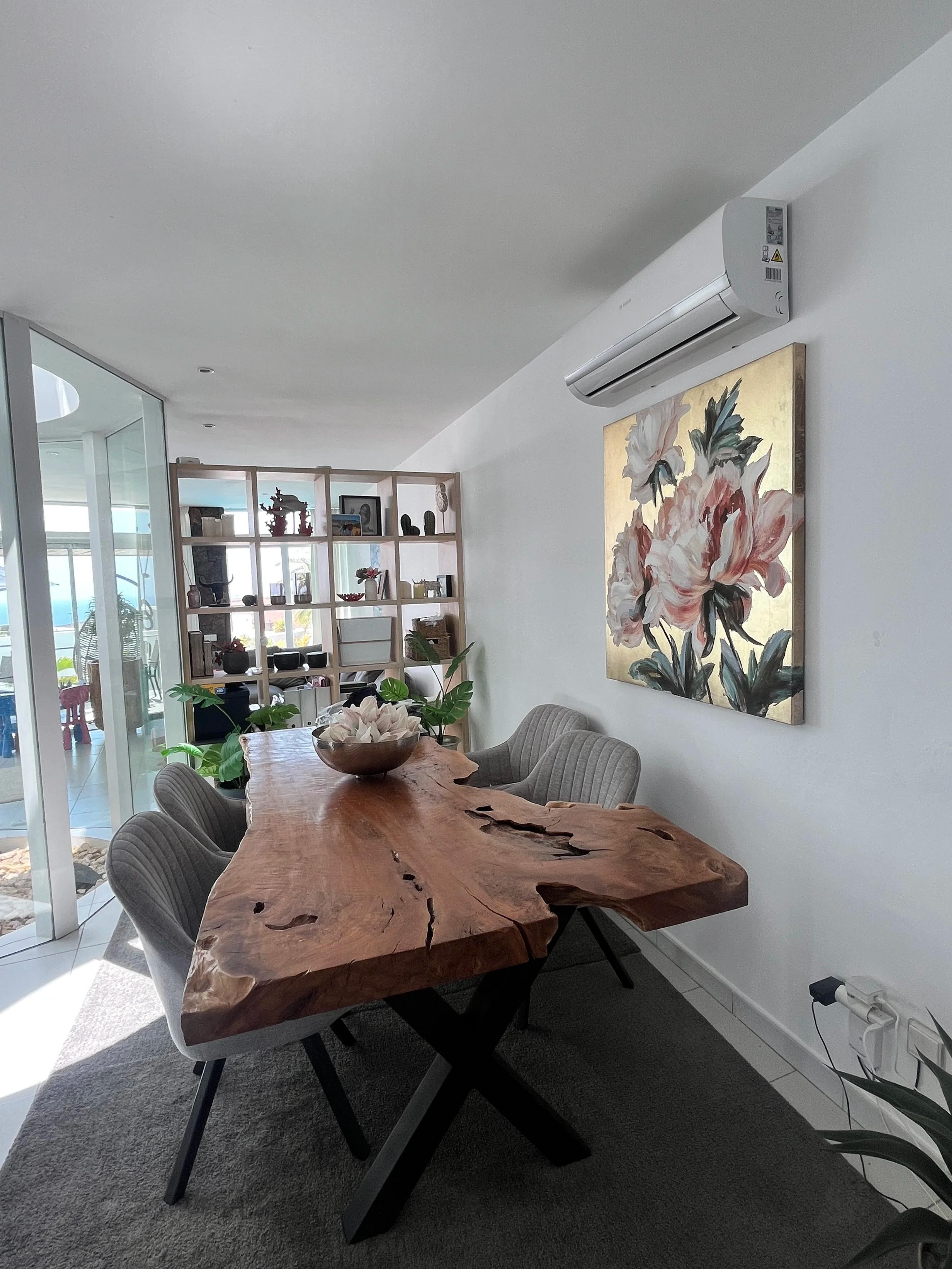 Architectural villa with Atlantic views, Tías — Tías (10)