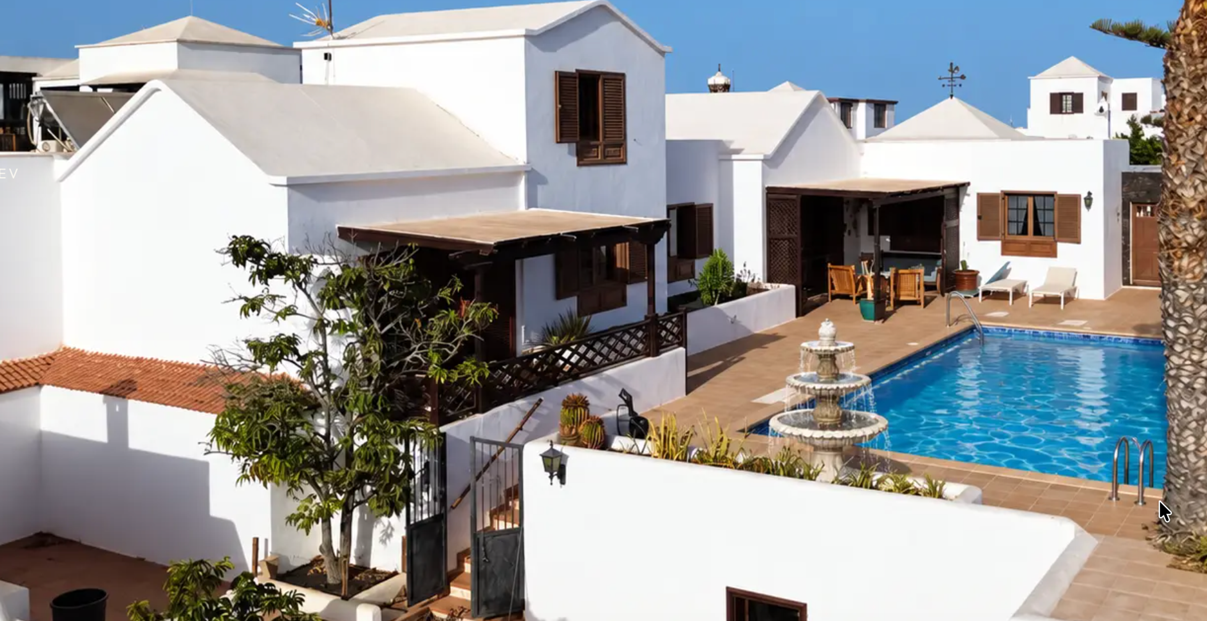 Detached Villa in El Cable-La Concha