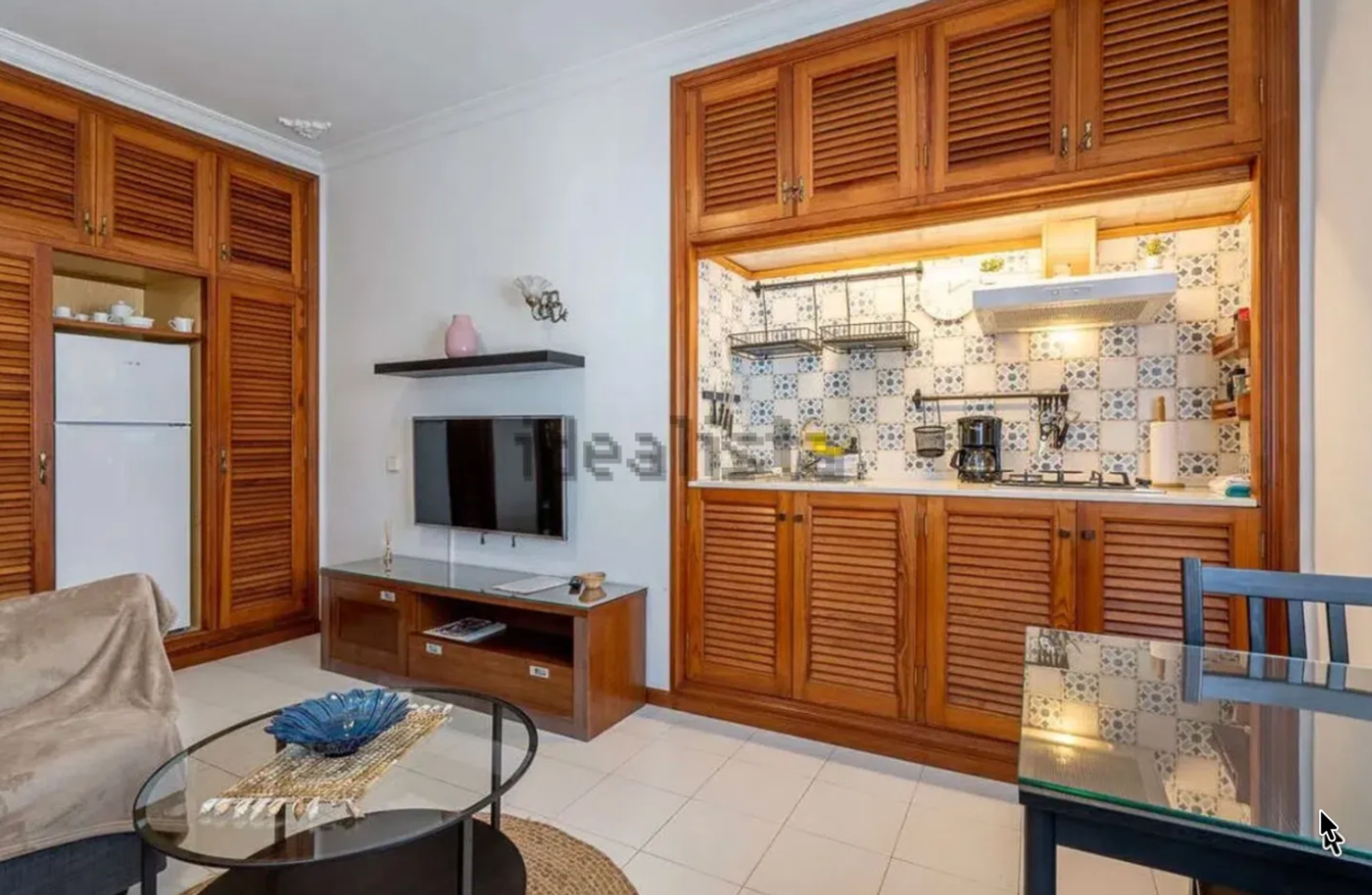 Detached Villa in El Cable-La Concha
