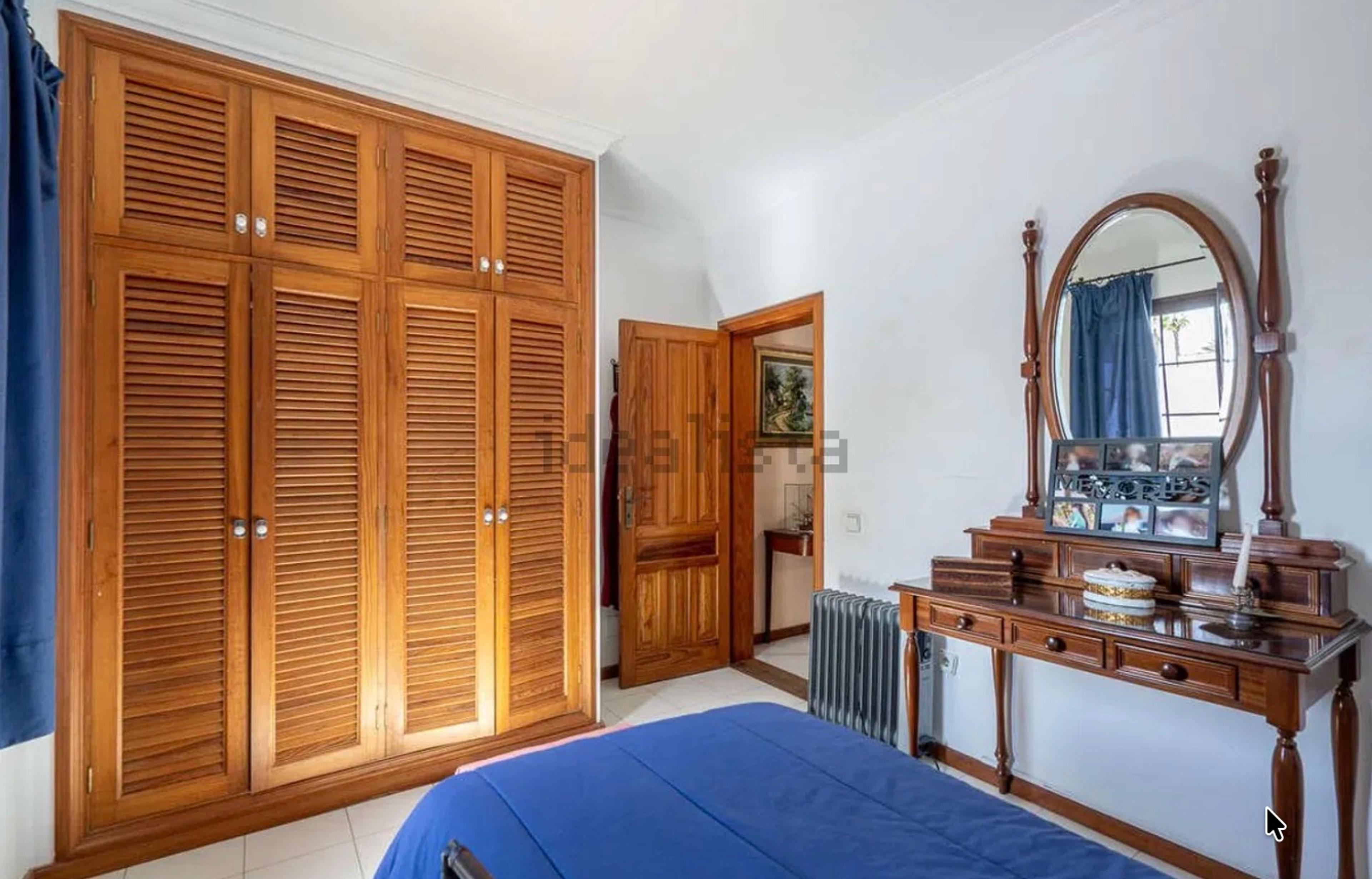 Detached Villa in El Cable-La Concha