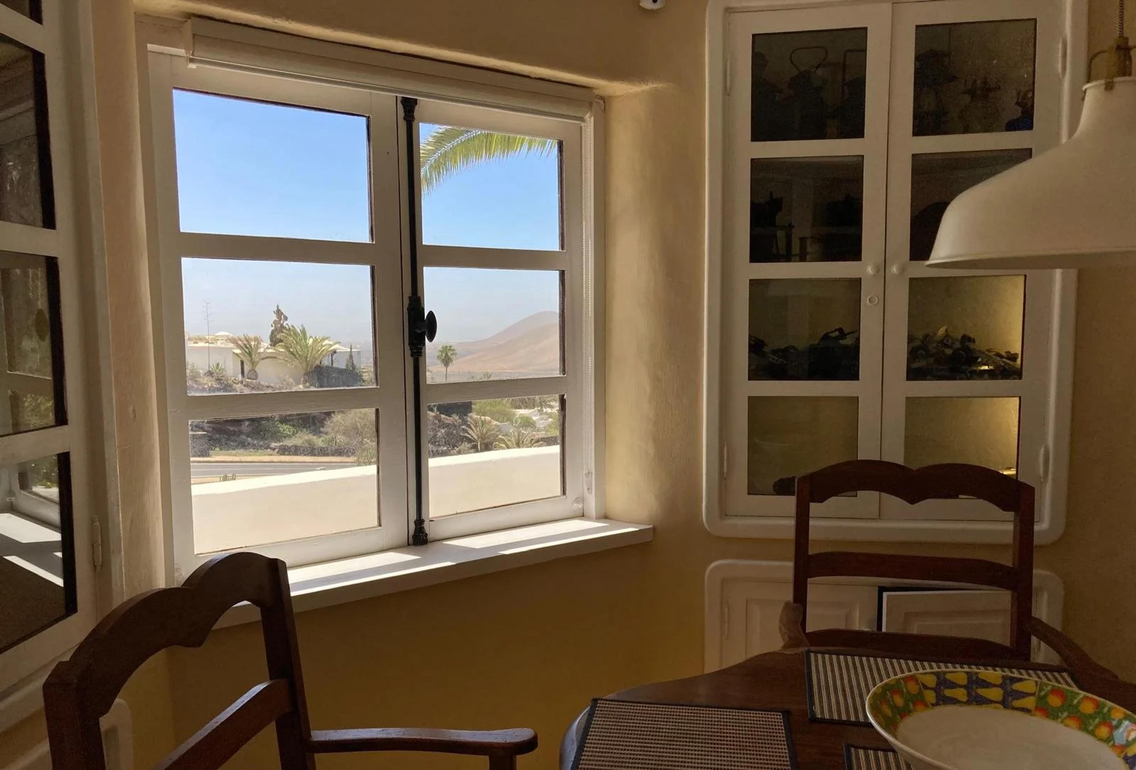 Historic house beside Lagomar, Nazaret — Nazaret (31)