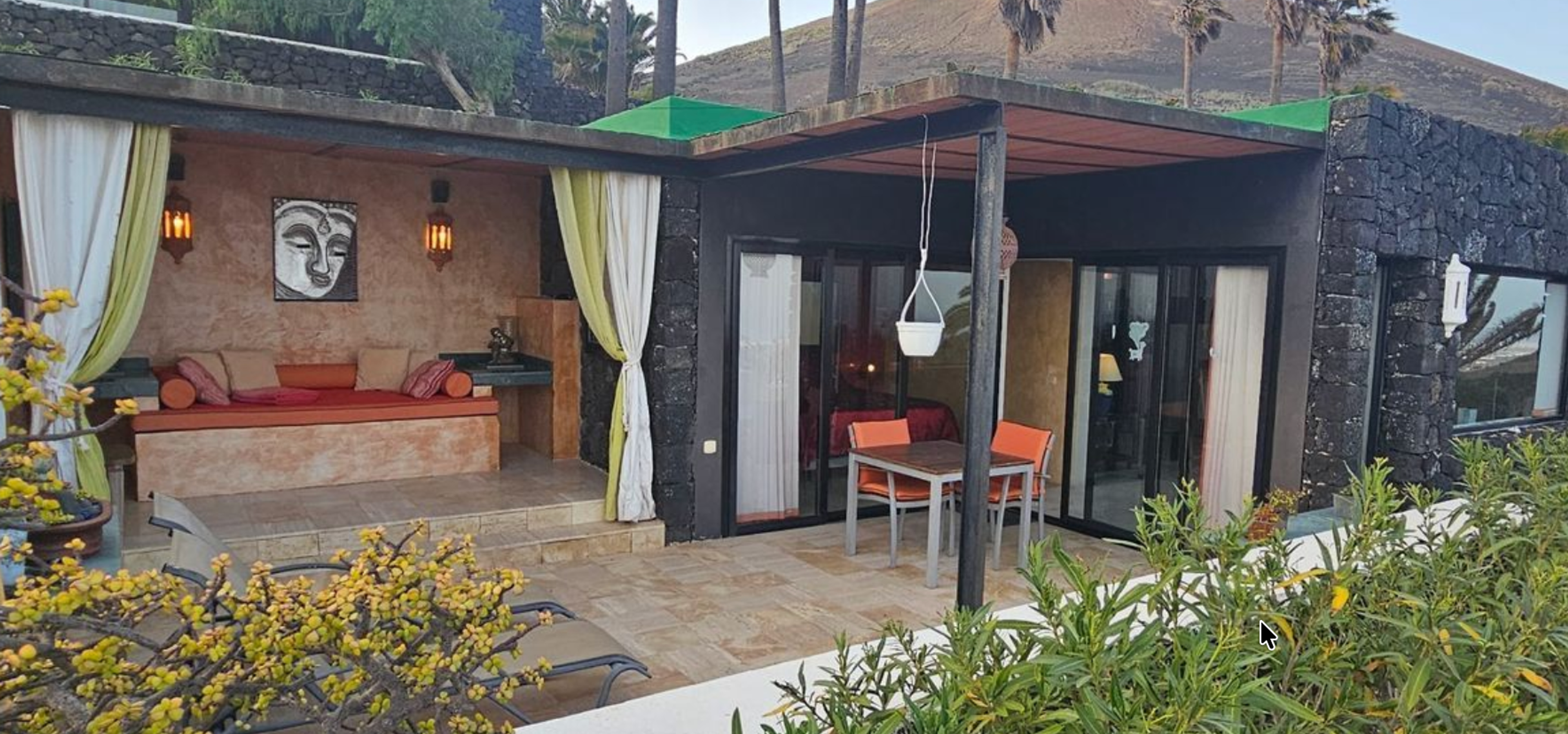 Private sanctuary in La Asomada