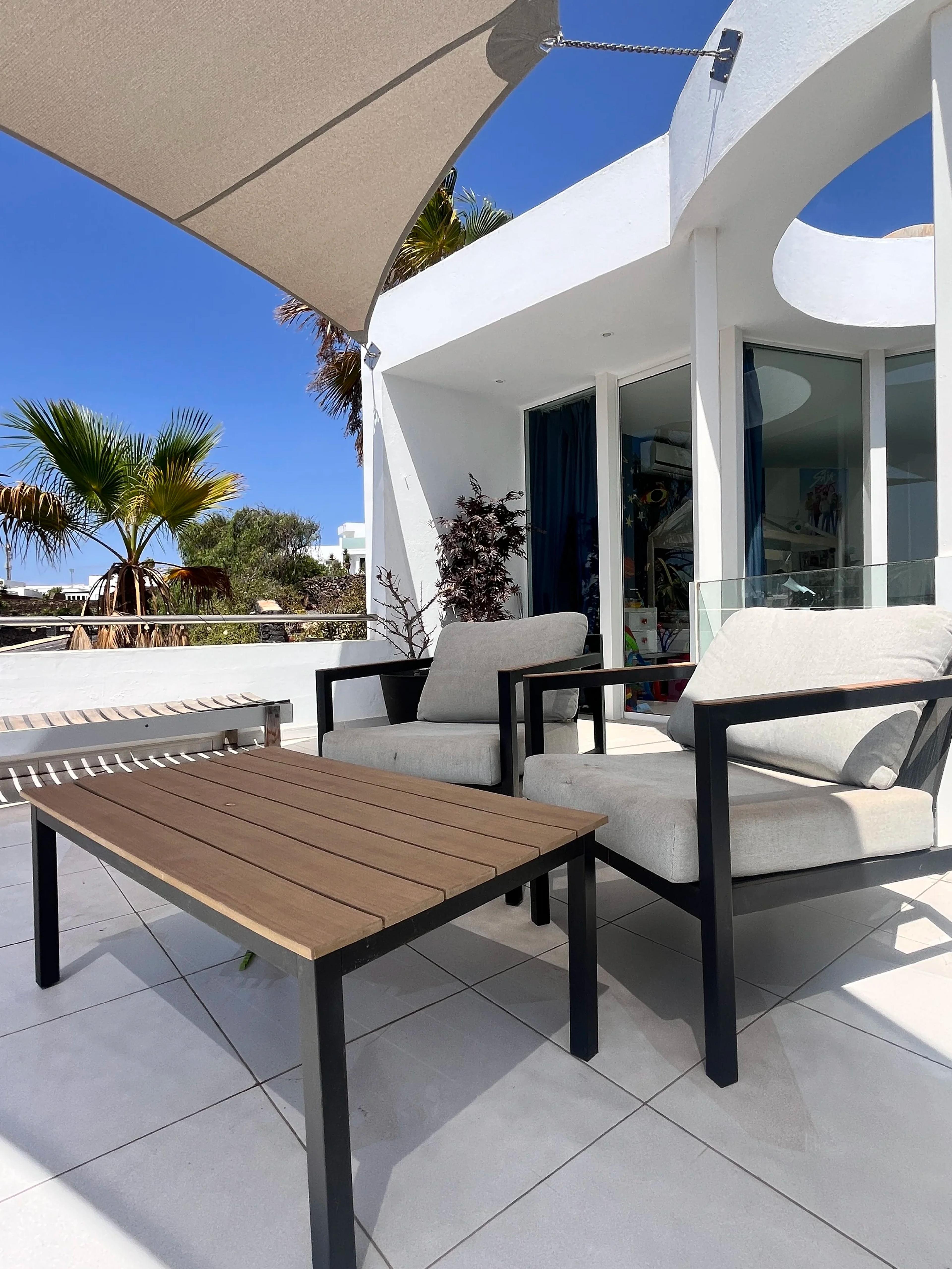 Architectural villa with Atlantic views, Tías — Tías (35)