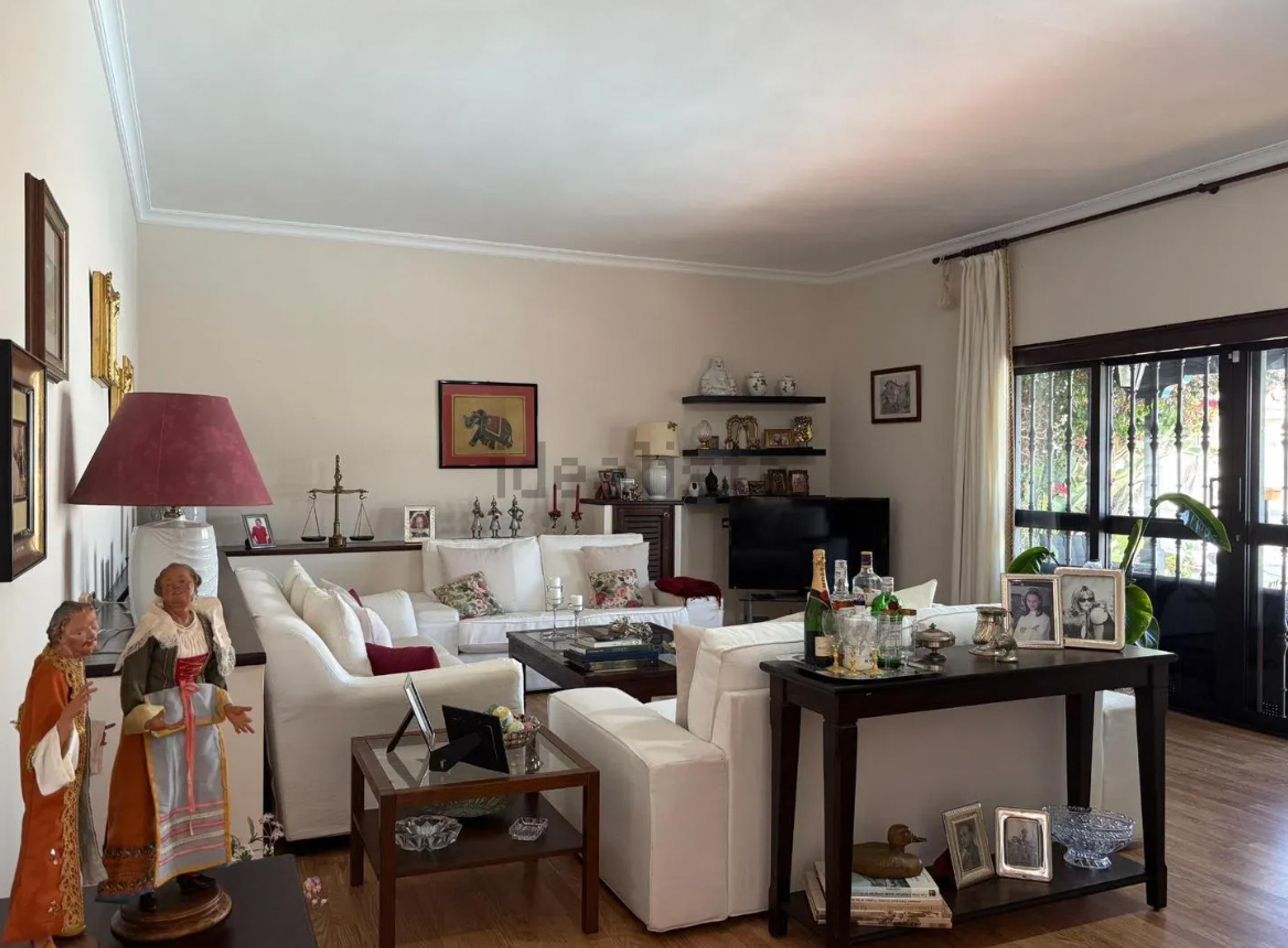 Detached villa by the sea, El Cable — El Cable (18)
