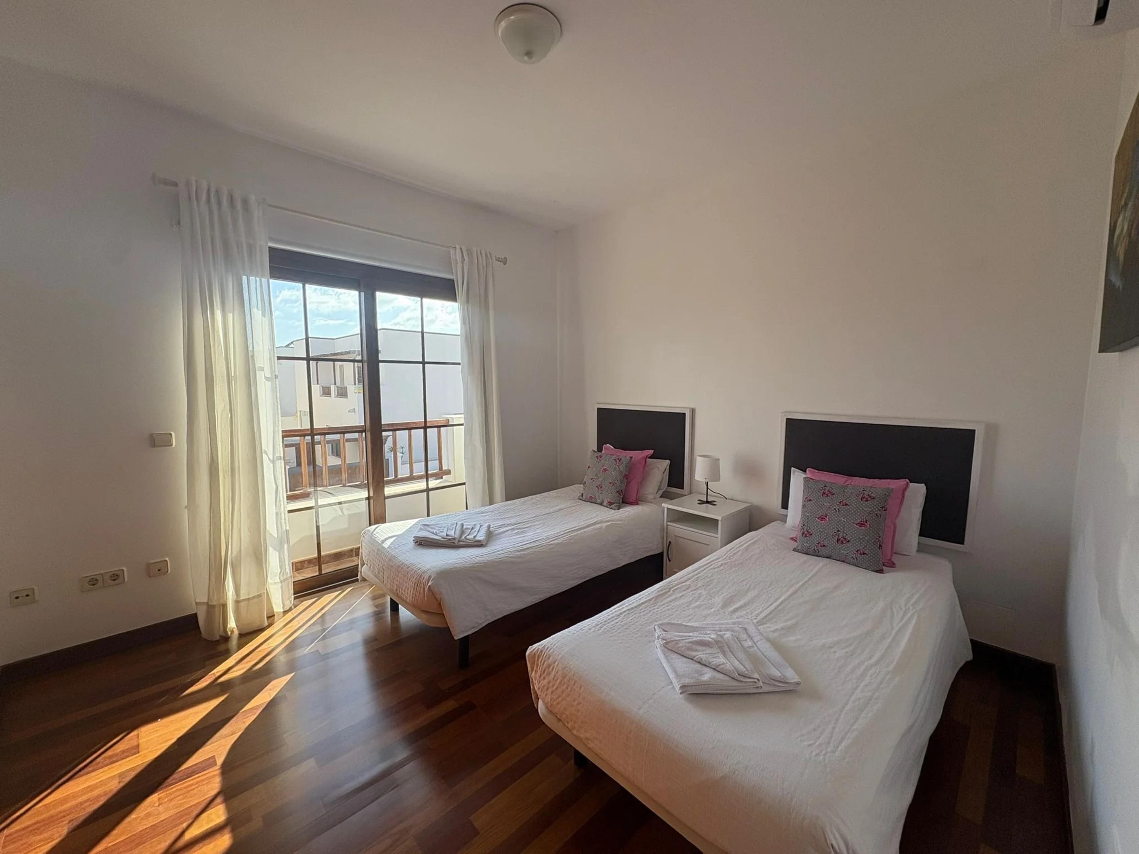 Villa with private pool, Costa Teguise — Costa Teguise (12)