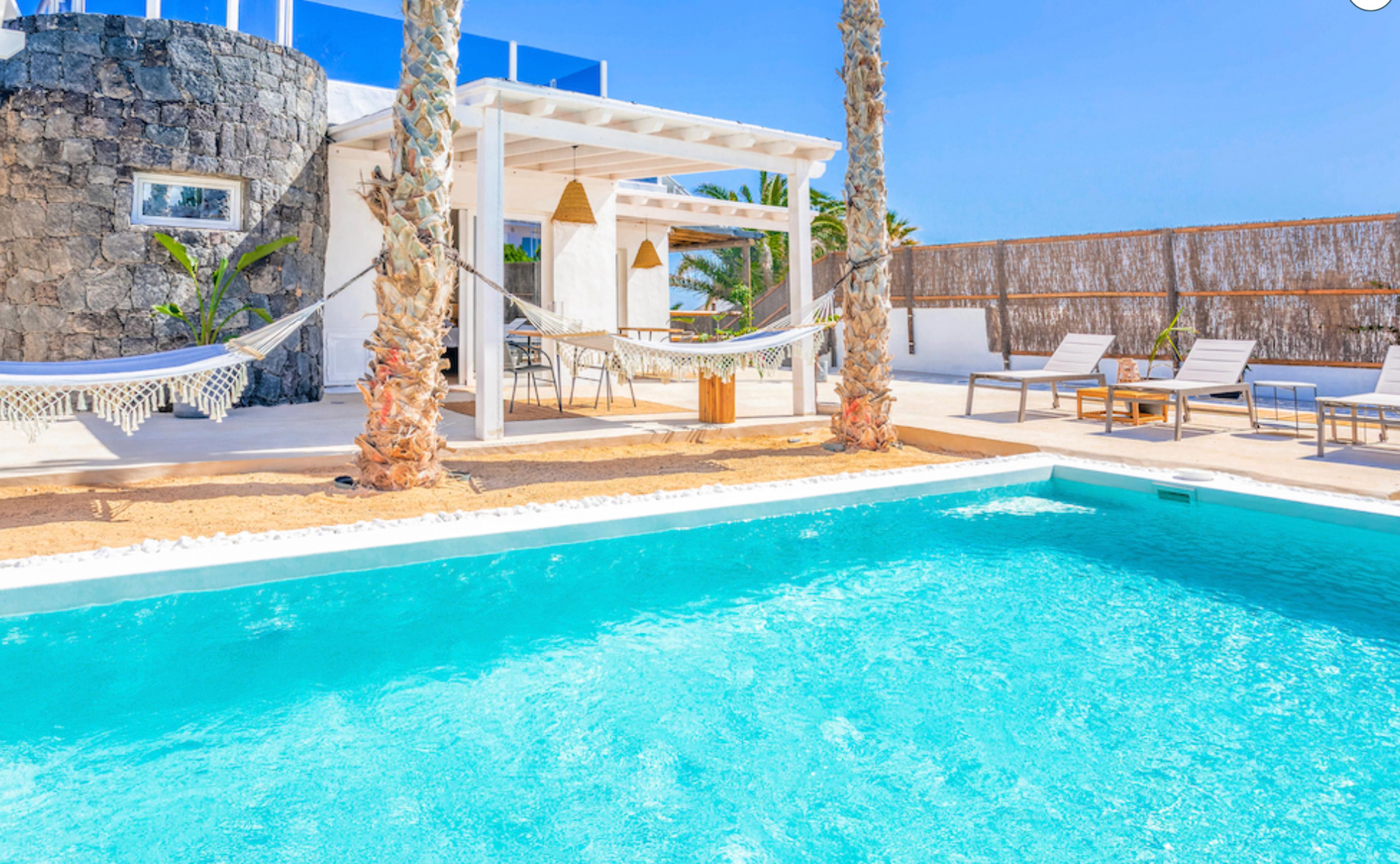 Charco del Palo villa