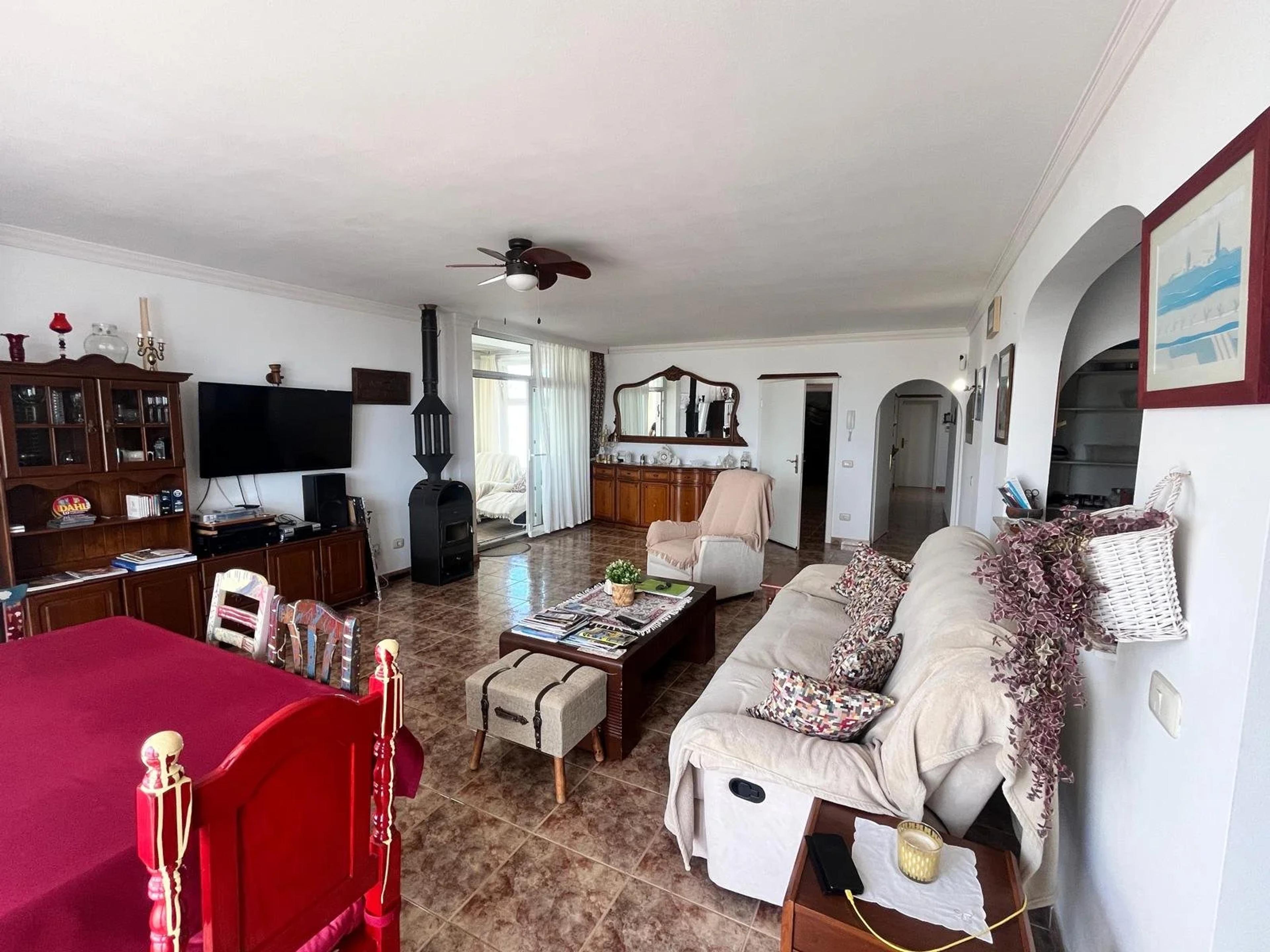 Country house with mature garden, Güime — Güime (8)