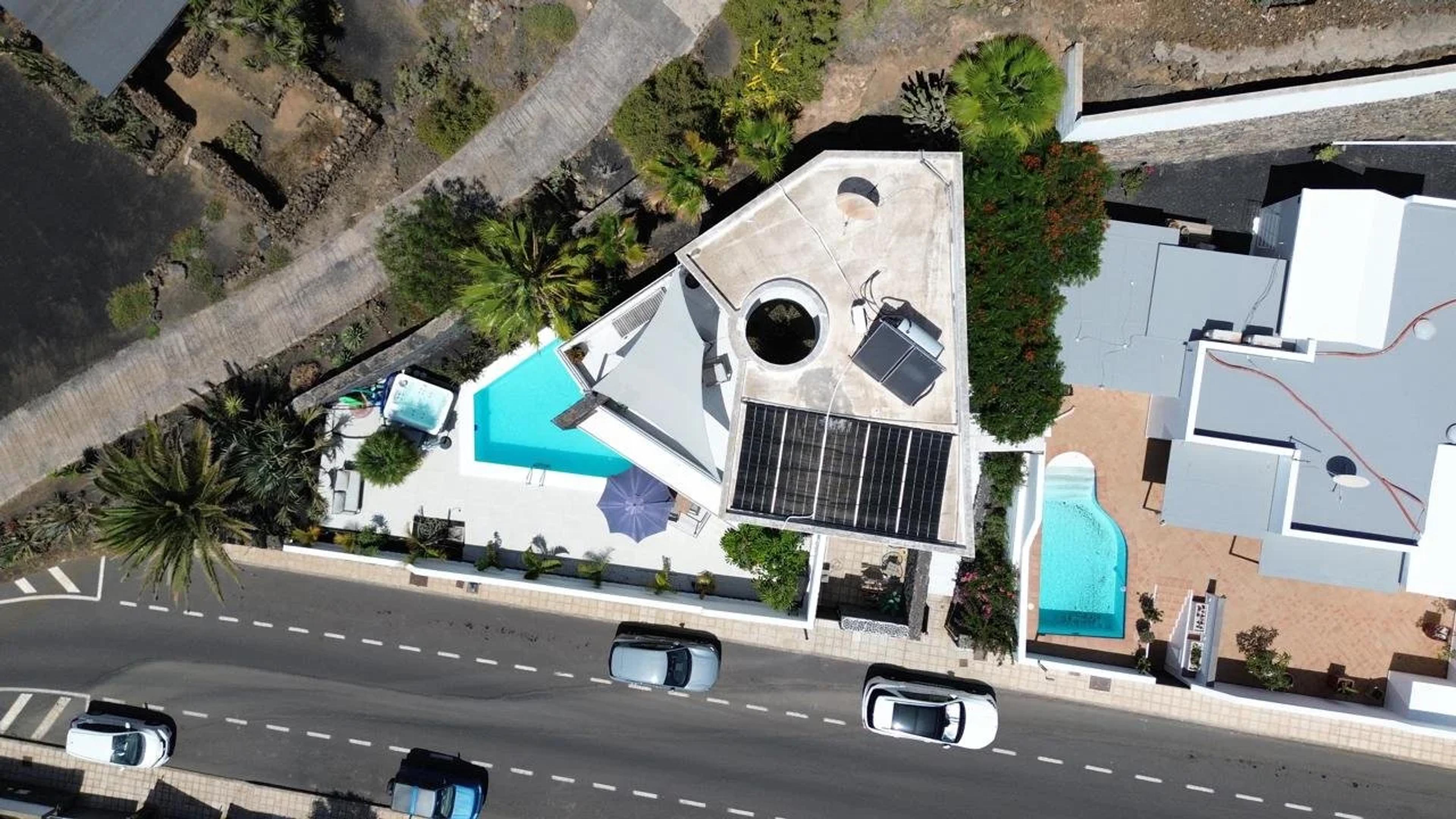 Architectural villa with Atlantic views, Tías — Tías (51)