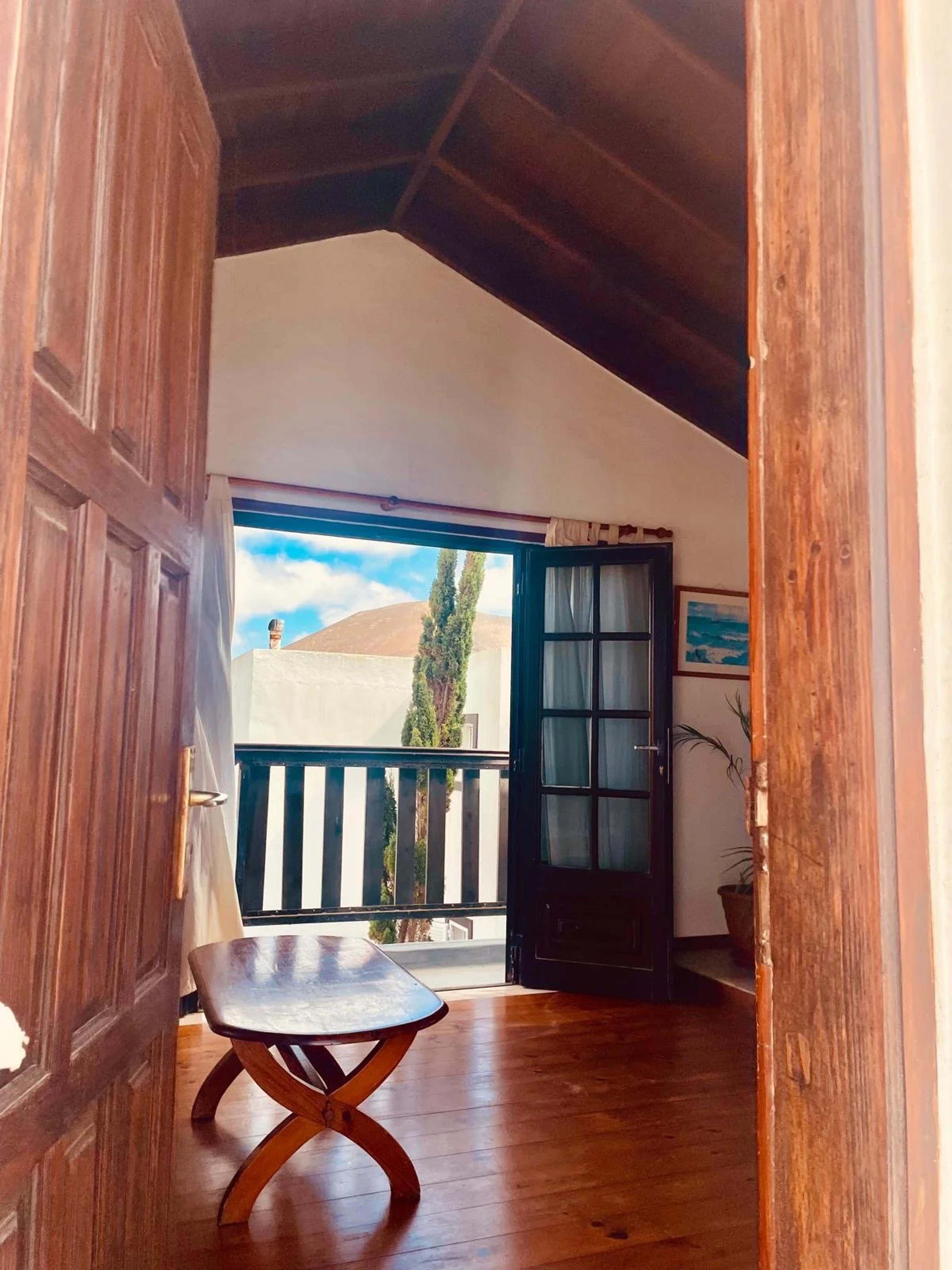 Country house with two apartments, La Vegueta — La Vegueta (23)