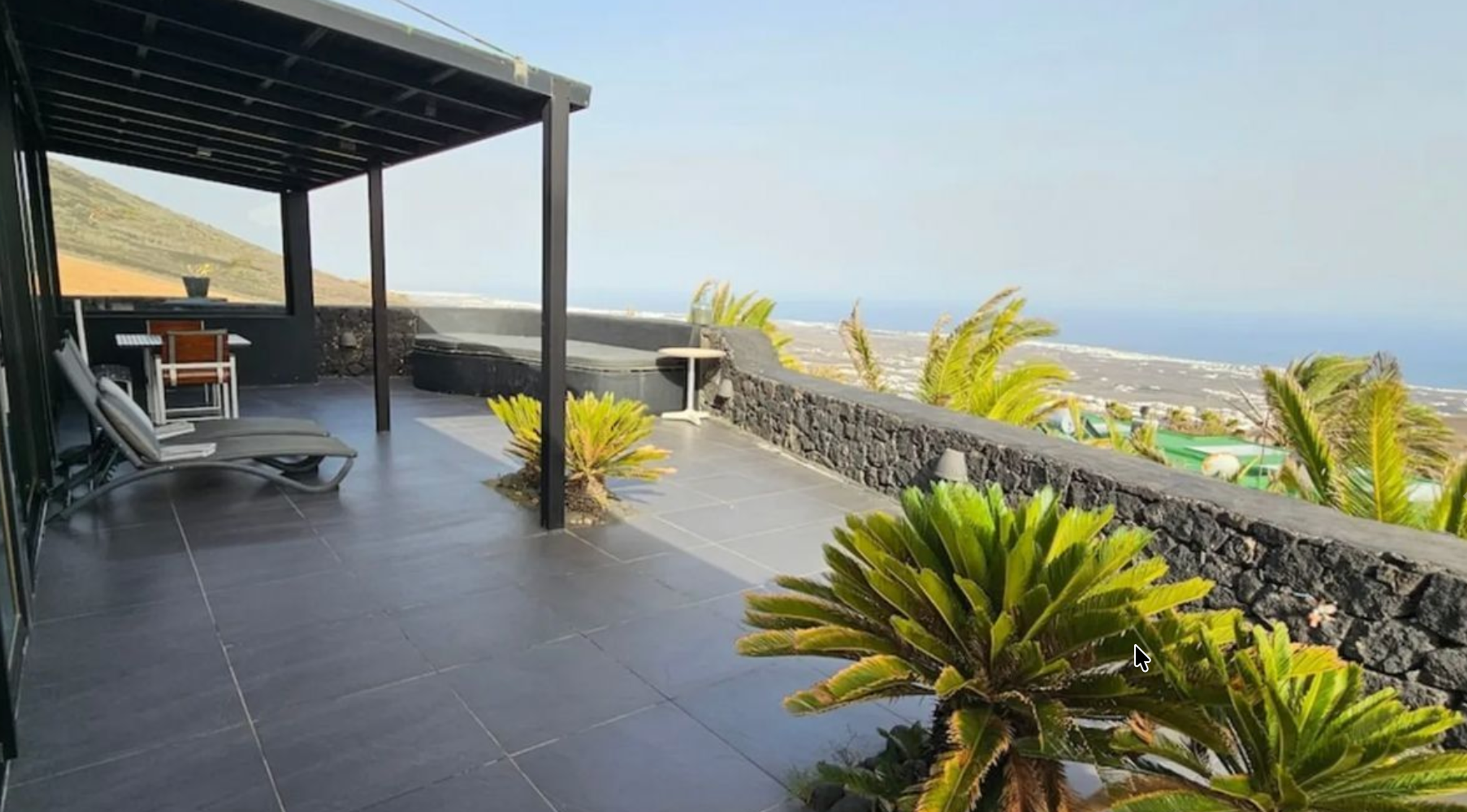 Private sanctuary in La Asomada