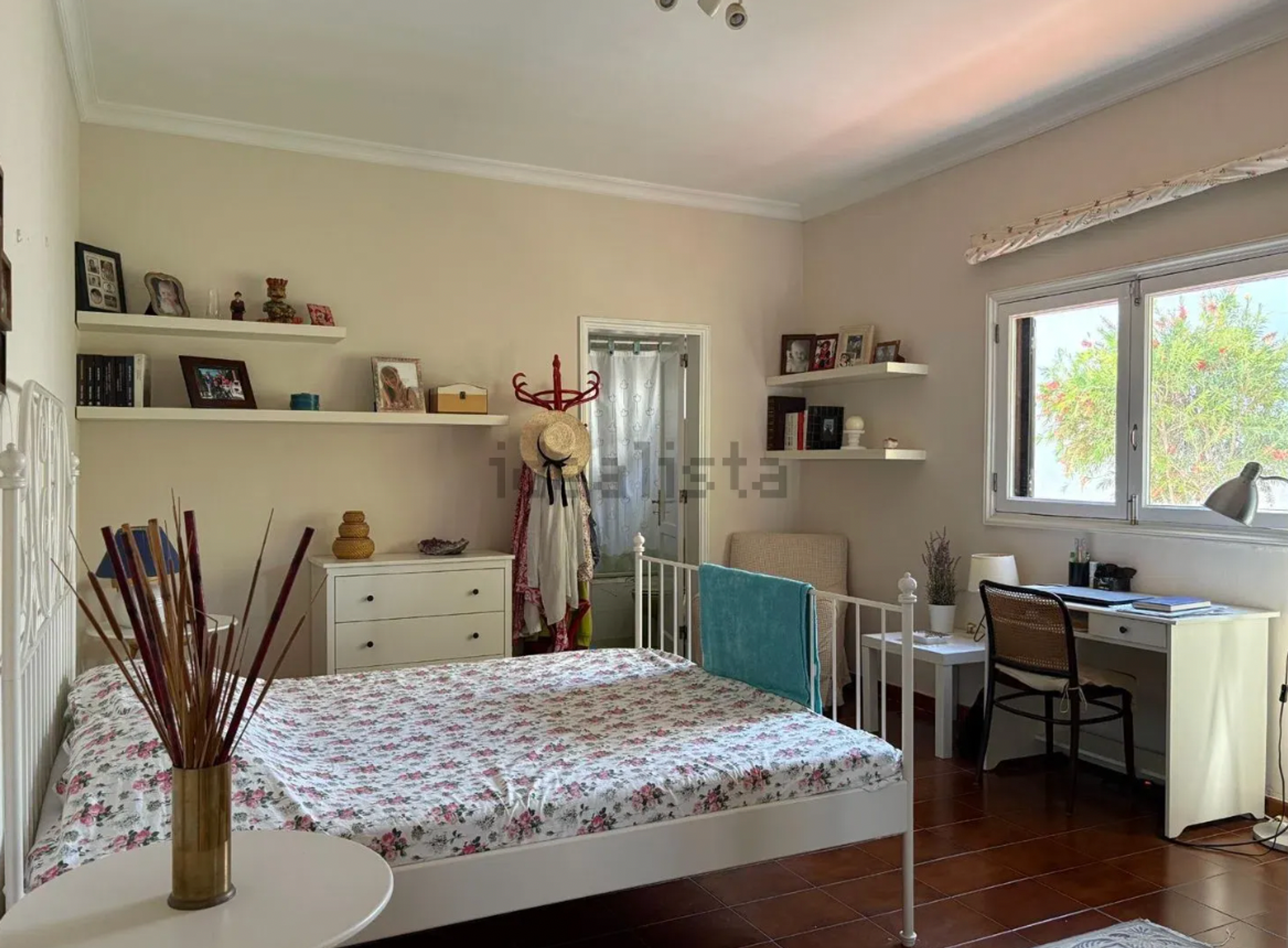 Detached villa by the sea, El Cable — El Cable (26)