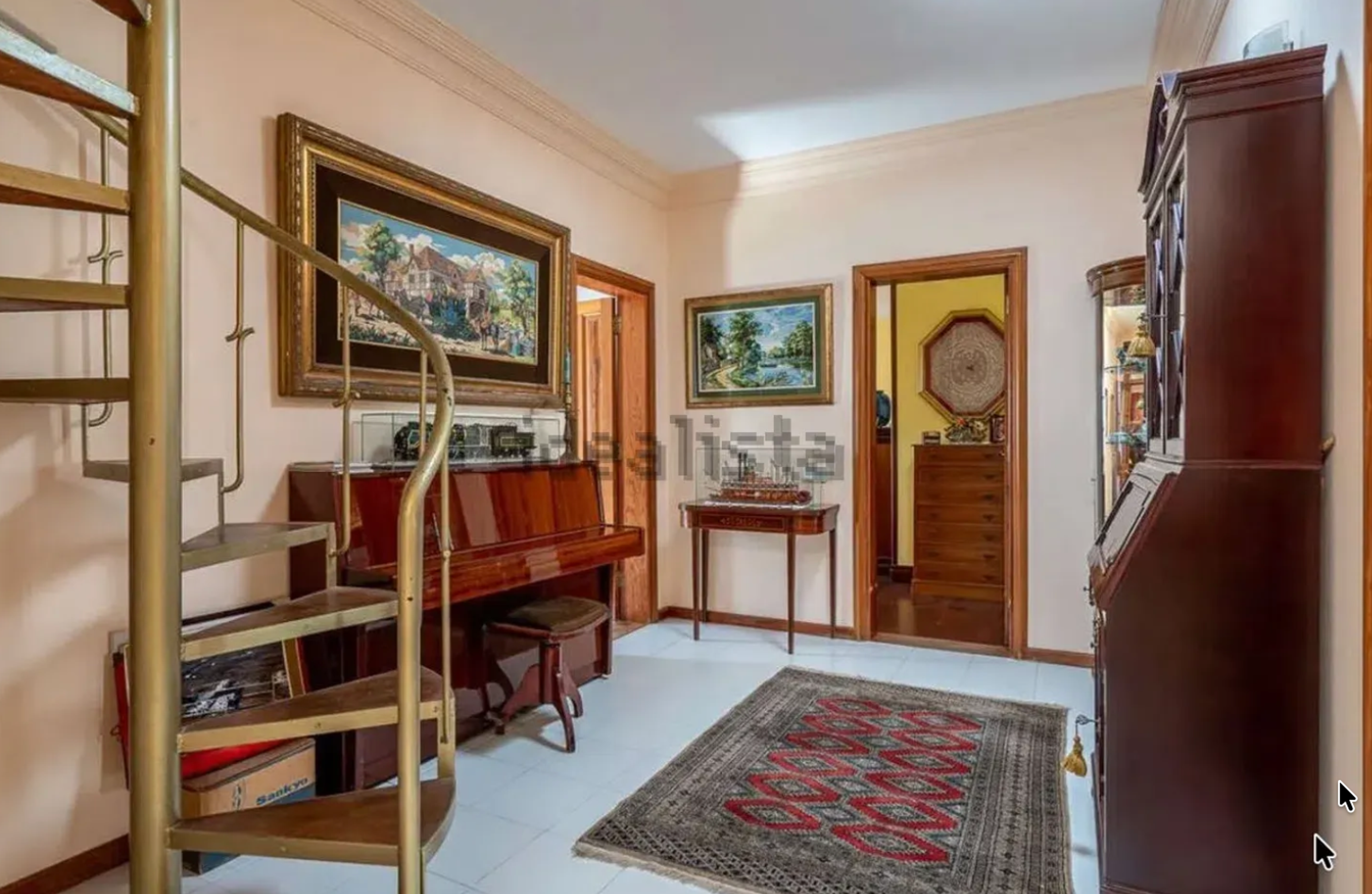 Detached Villa in El Cable-La Concha