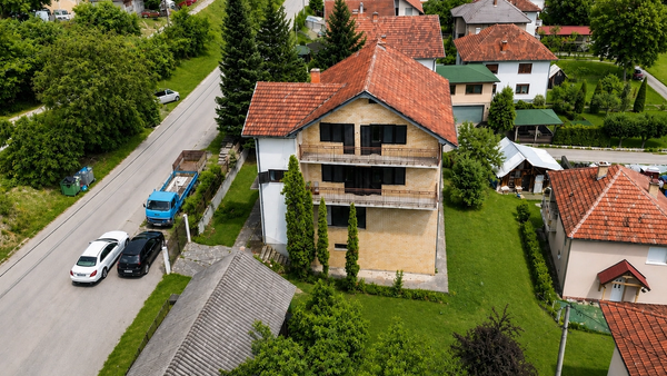 DVA STANA | ETAŽIRANA NA 📐100m2 | 📐111m2 | ZALUG - PRIJEPOLJE