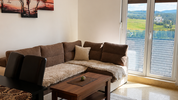 POTPUNO OPREMLJEN APARTMAN NA ZLATIBORU-150m OD LIDLA