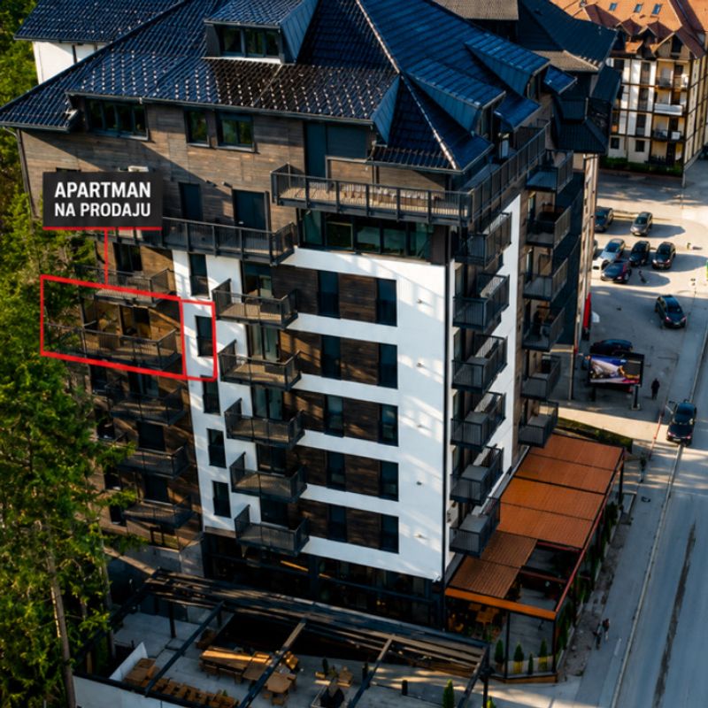  📐51.7m2 PREKO PUTA HOTELA MONA | NAMEŠTEN
