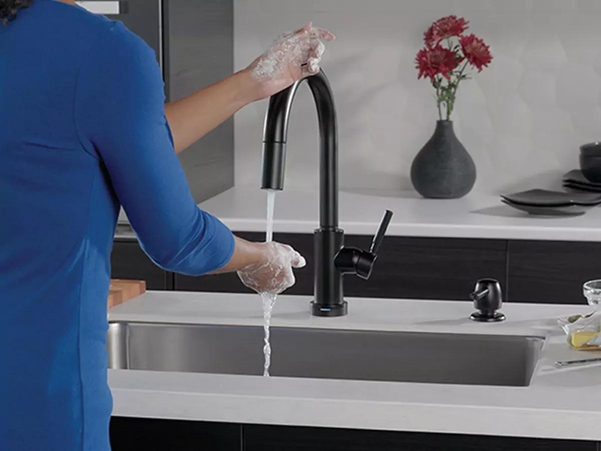 delta sink for kitchen