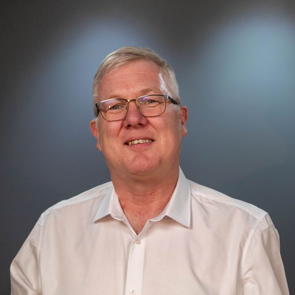 Dr Simon Jackman