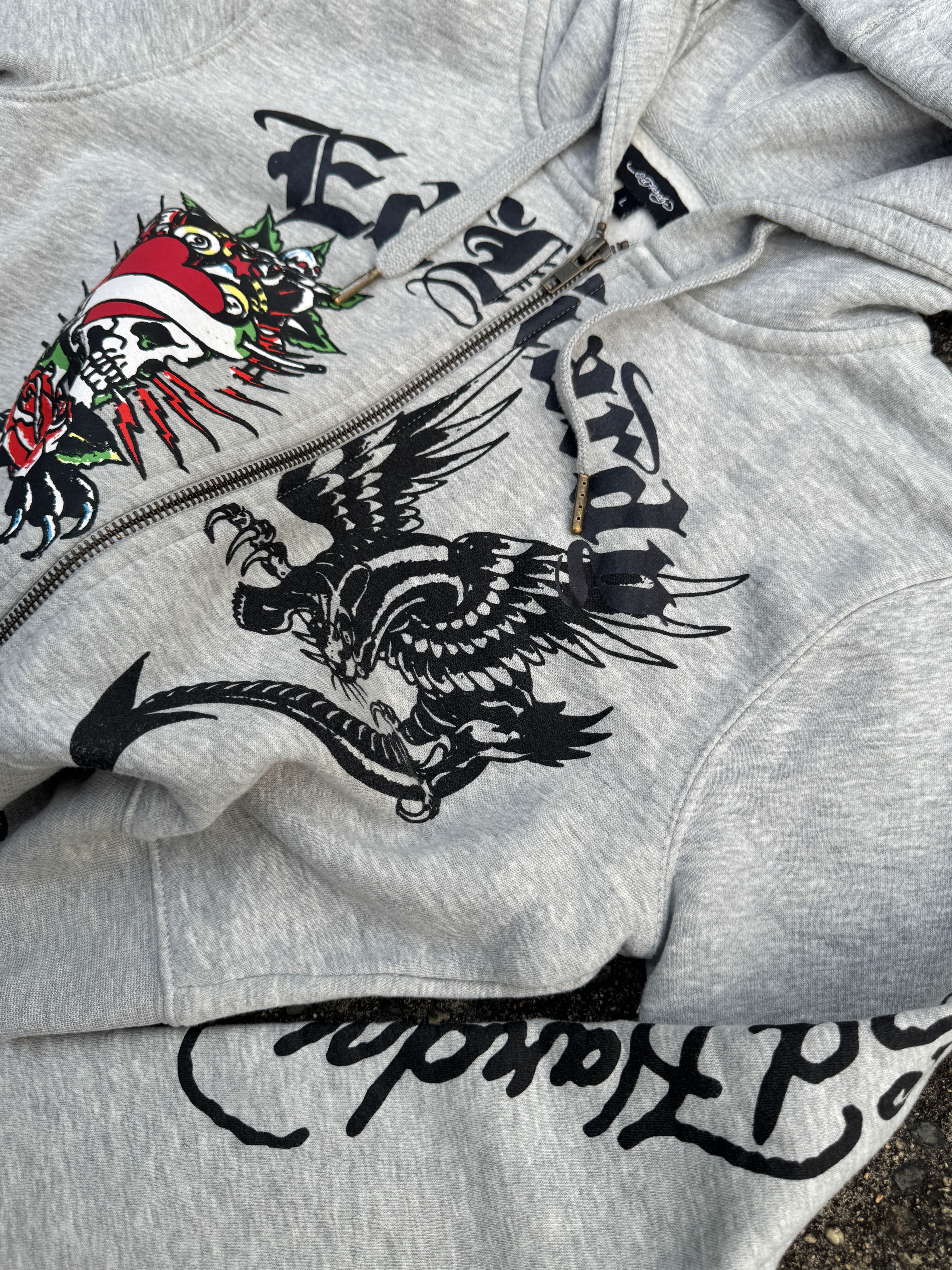 CAPÍTULO 6: ED HARDY 