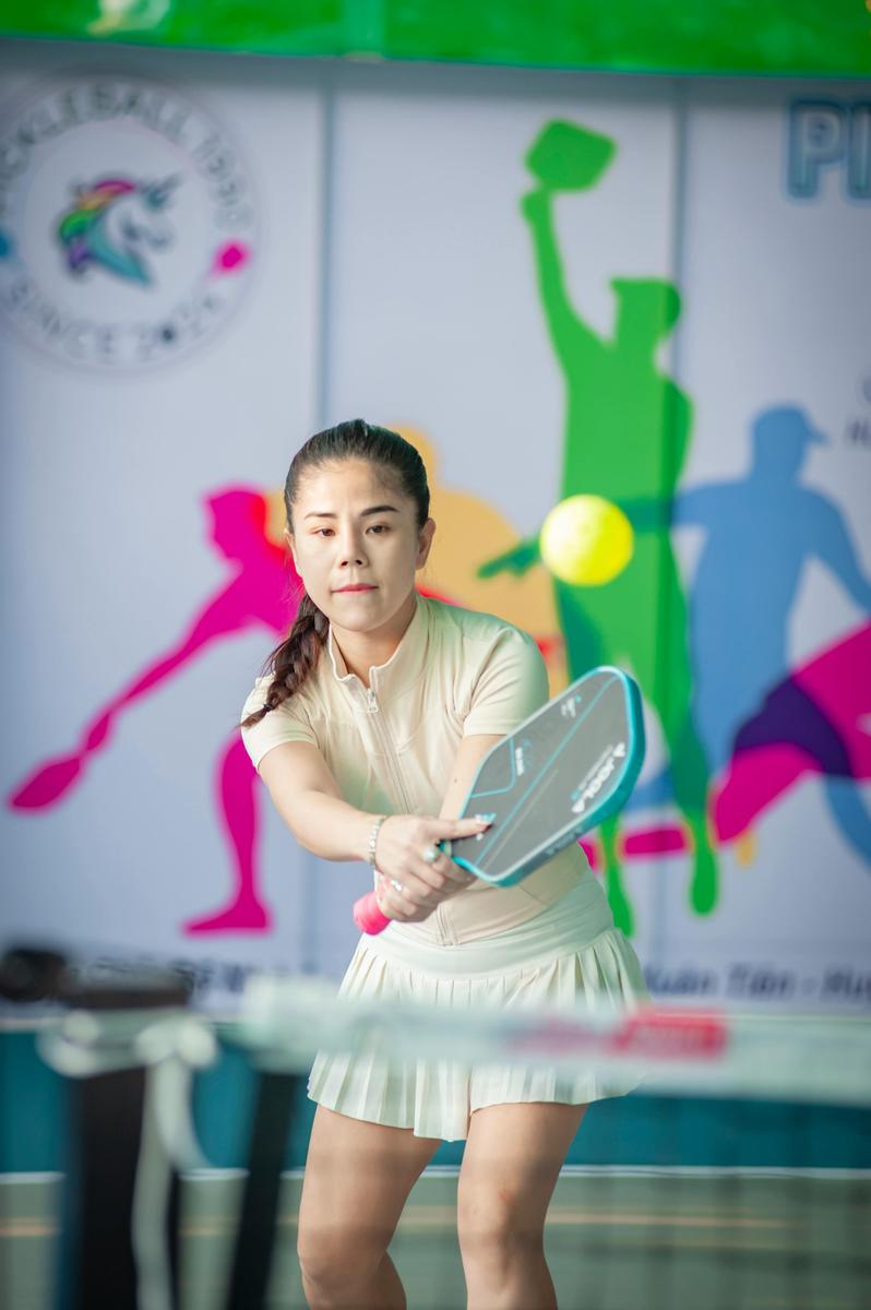 indoor outdoor pickleball specs USAPA Approval Standards for Ball Specs