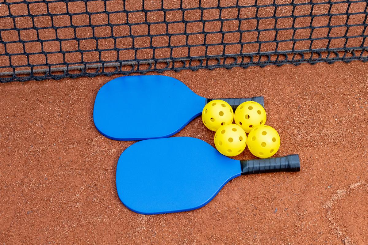Professional photography representing Pickleball Paddle Bulk: 2 Steps to Stop Delamination, high quality, no text