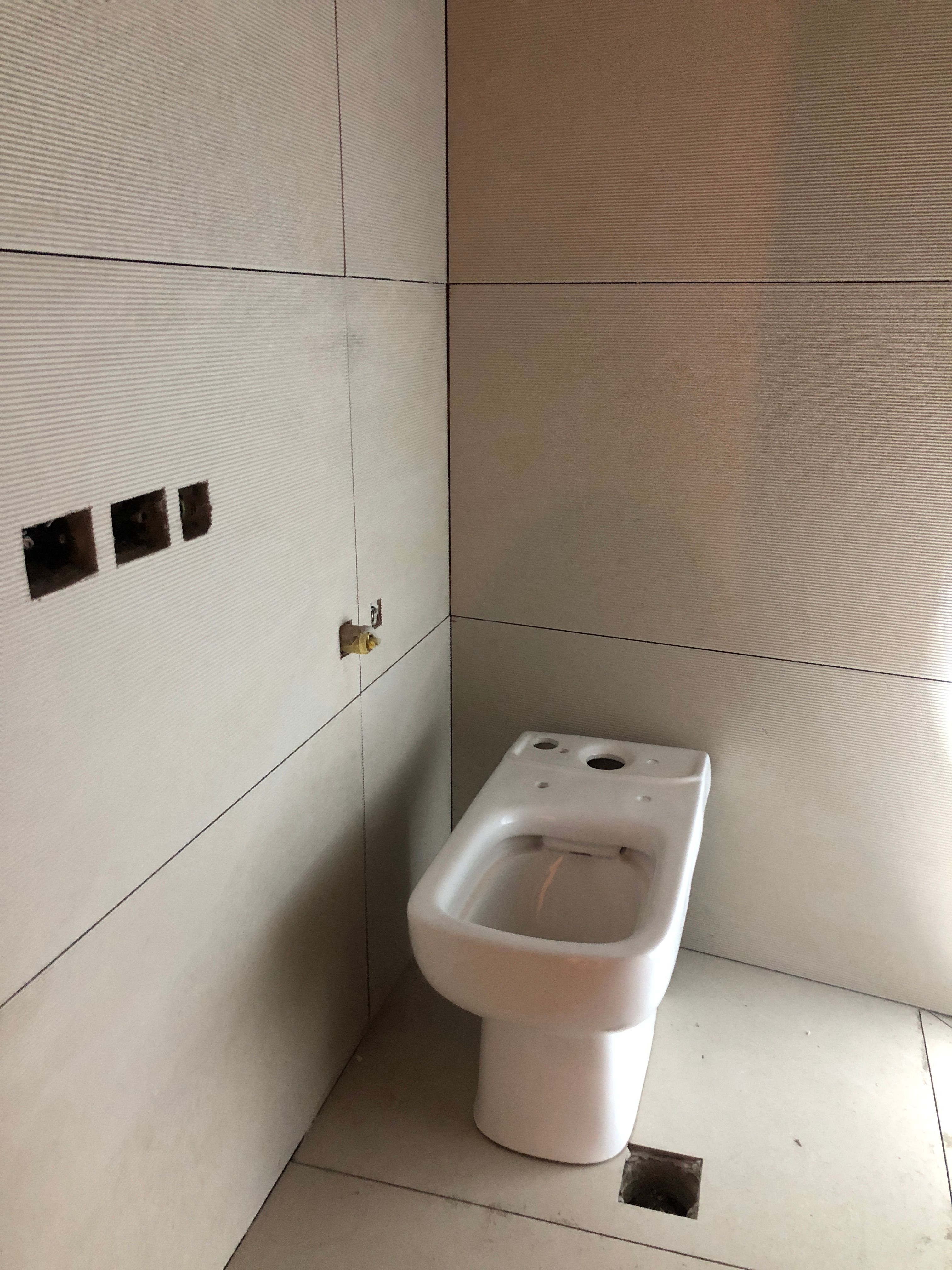 Fase construcción puesta artefactos
