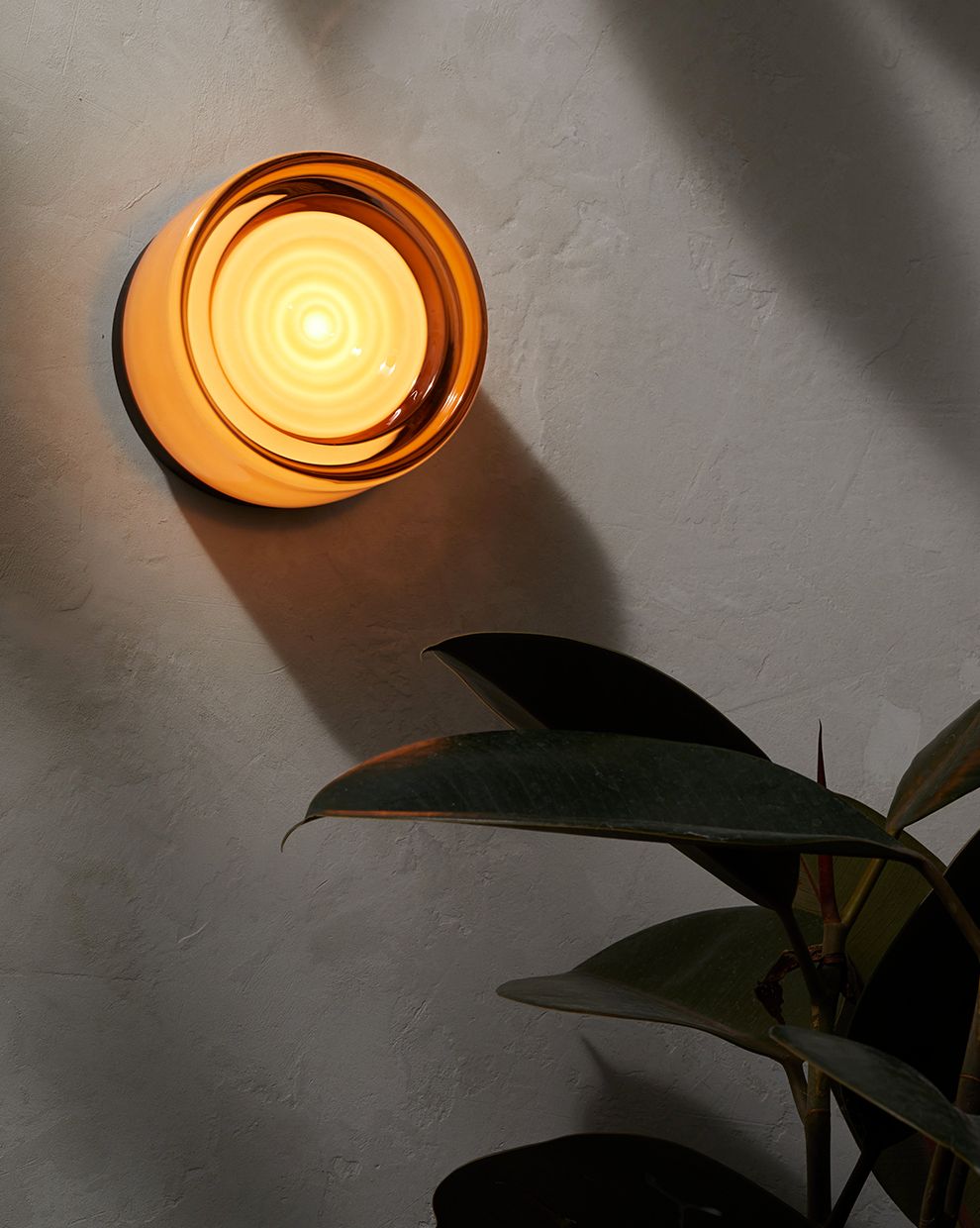Ripple sconce in Copper