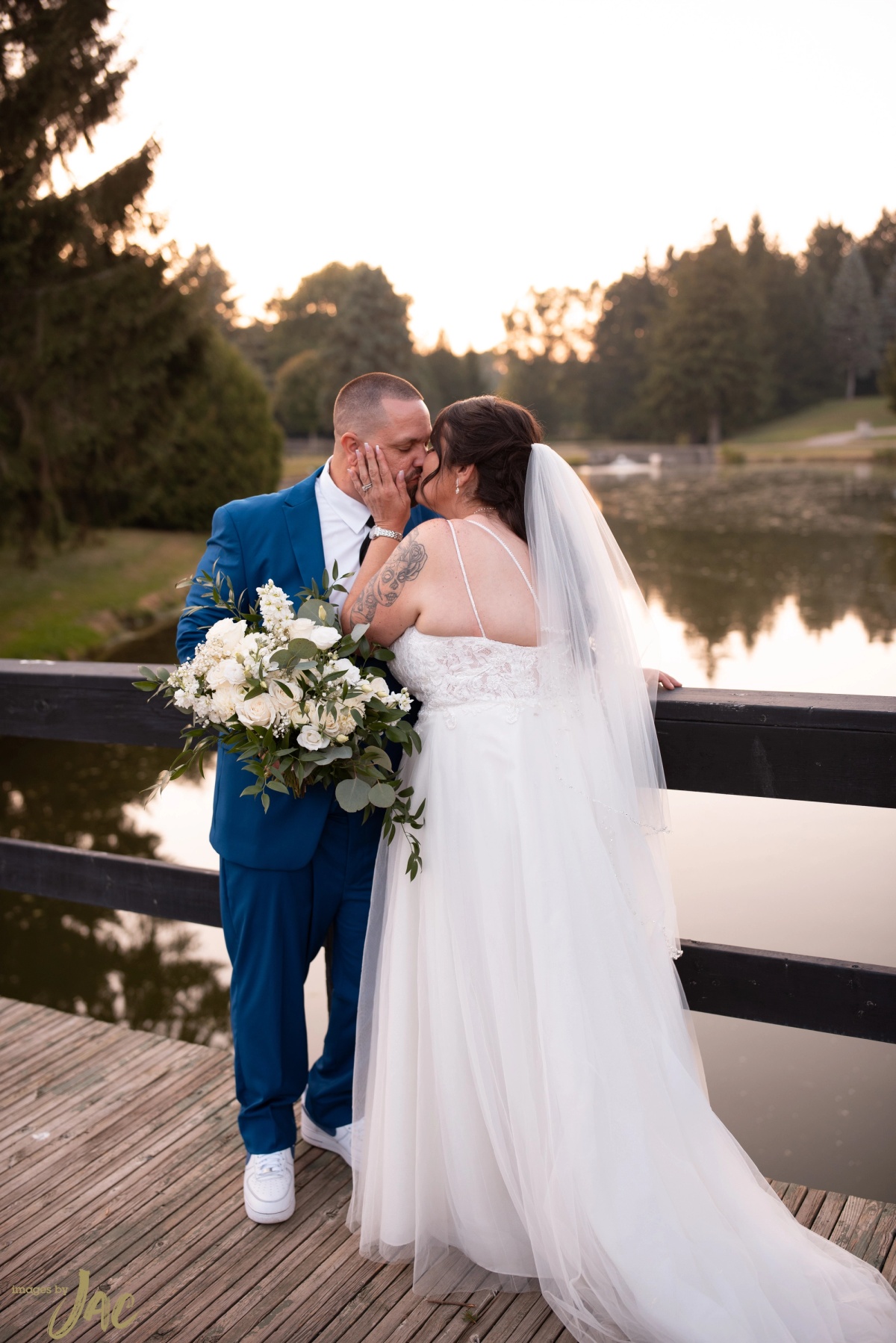 Jennifer + Ryan — photo 21