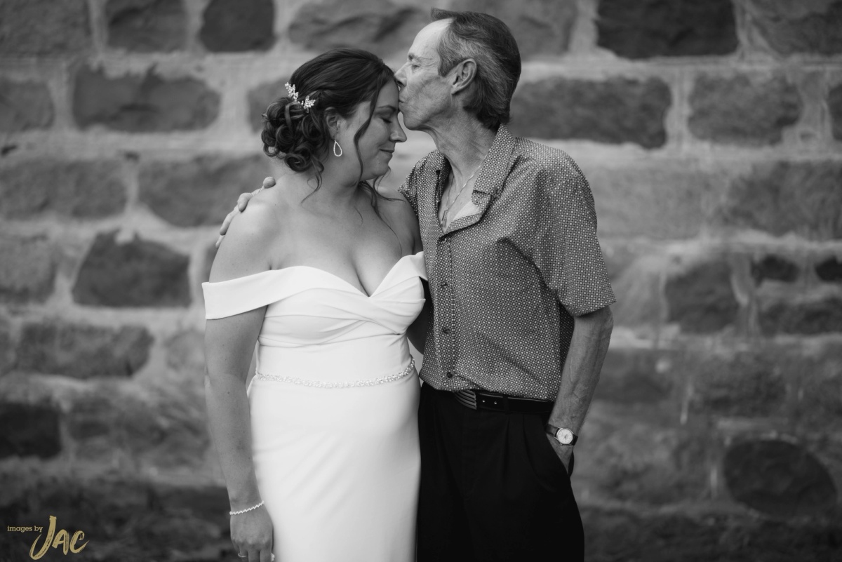 Erika + Trevor — photo 8