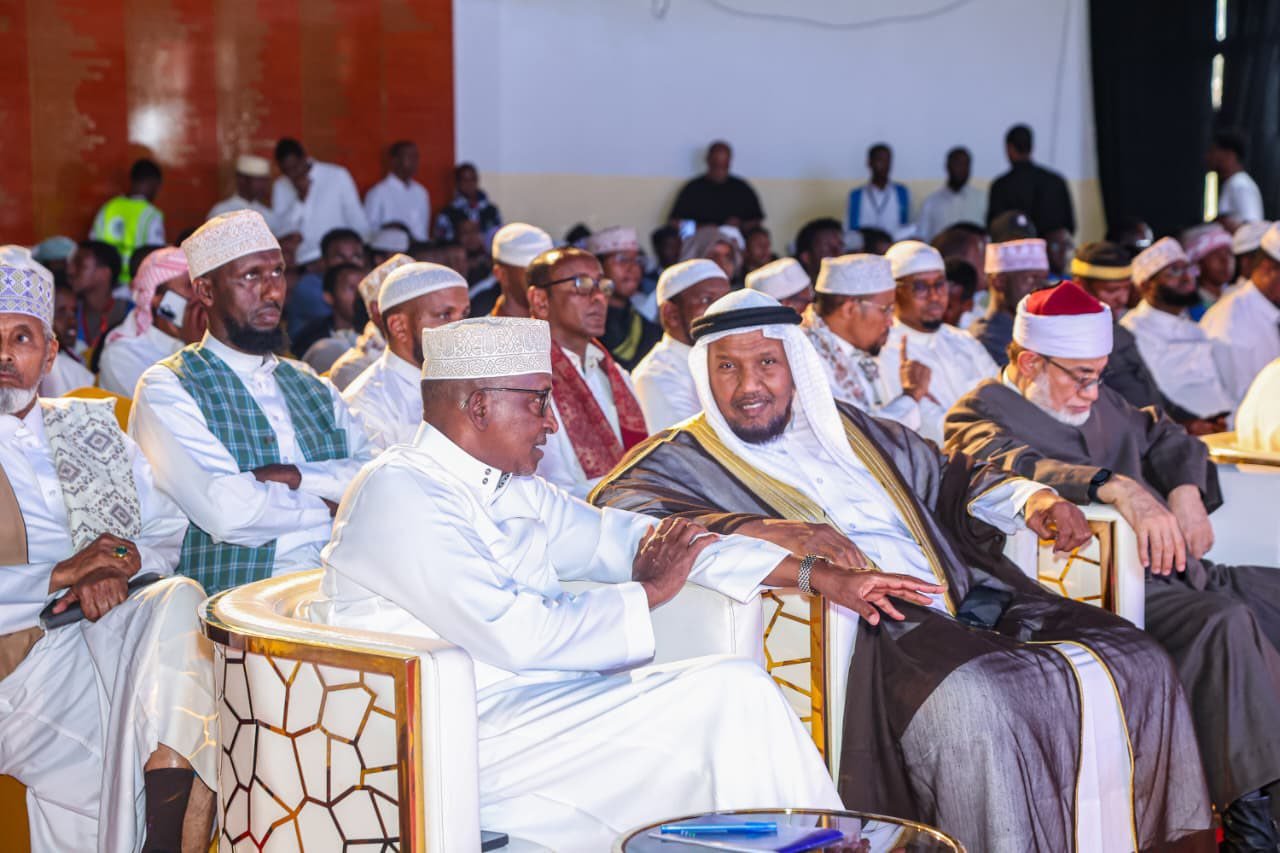 Health CS Aden Duale with Sheikh Abdirashid Ali Sufi during the opening ceremony of the Sheikh Ali Sufi International Qir'aat Awards 