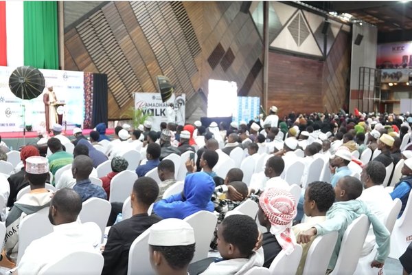 Mosques urged to guide youth on responsible use of social media