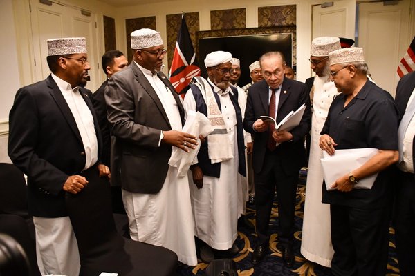 Malaysia’s Prime Minister pledges stronger ties with Kenya’s Muslims