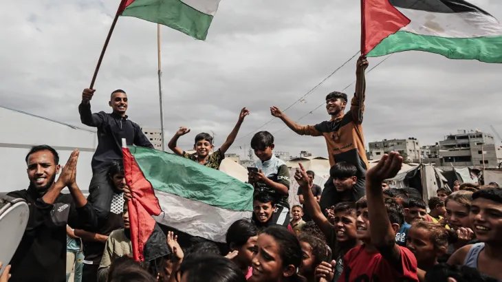 Hamas and "Israel" have reached a ceasefire agreement.