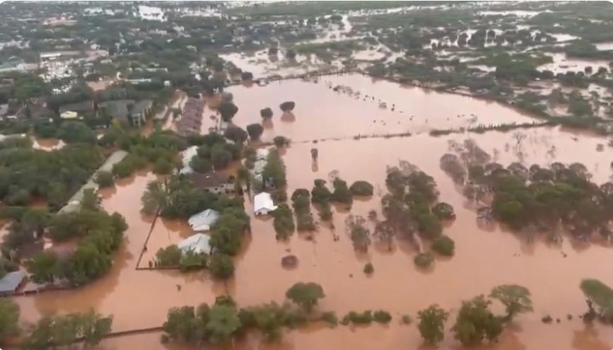 Move to higher grounds to avoid floods , Garissa and Tana River residents adviced
