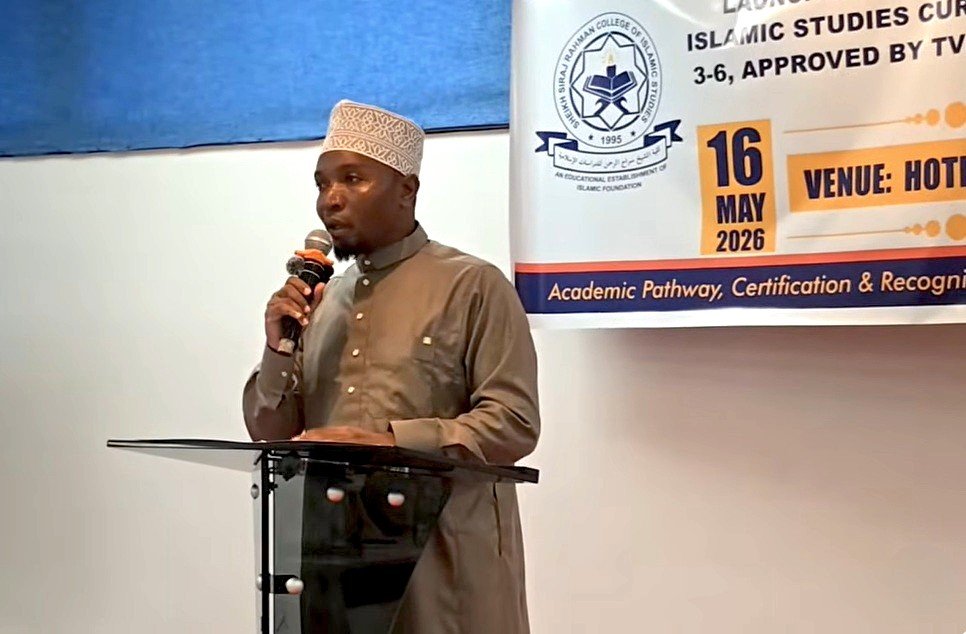 The principal of the Siraj Rahman College of Islamic studies Dr Musa Shauri speaks during the launch ceremony