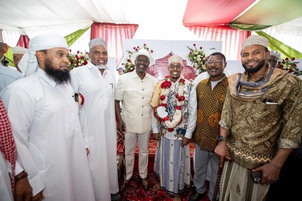 Ruto calls for strong family values at Mohammed Noordin’s wedding