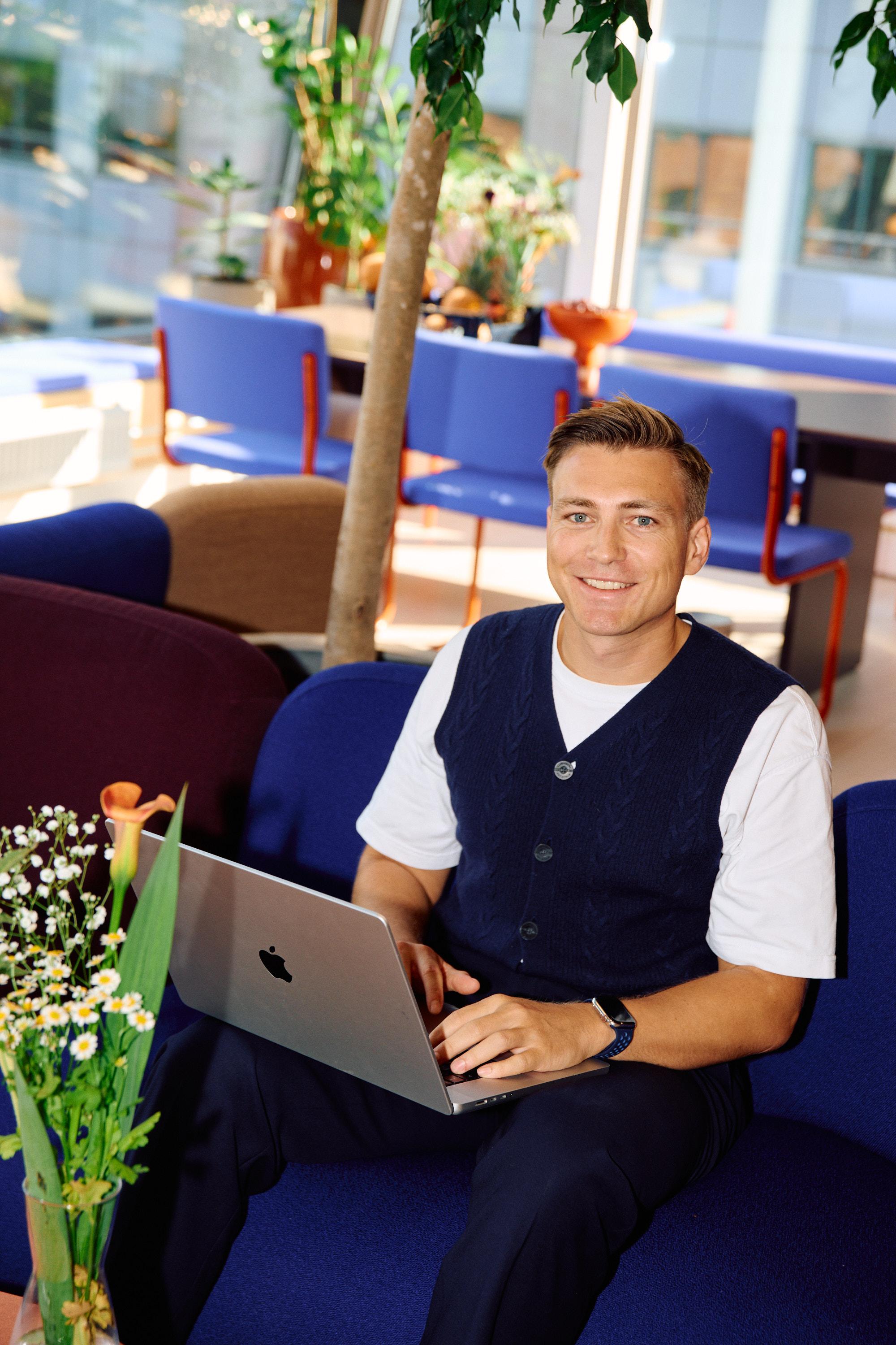 Microsoft Viva: Engage | Frend Digital