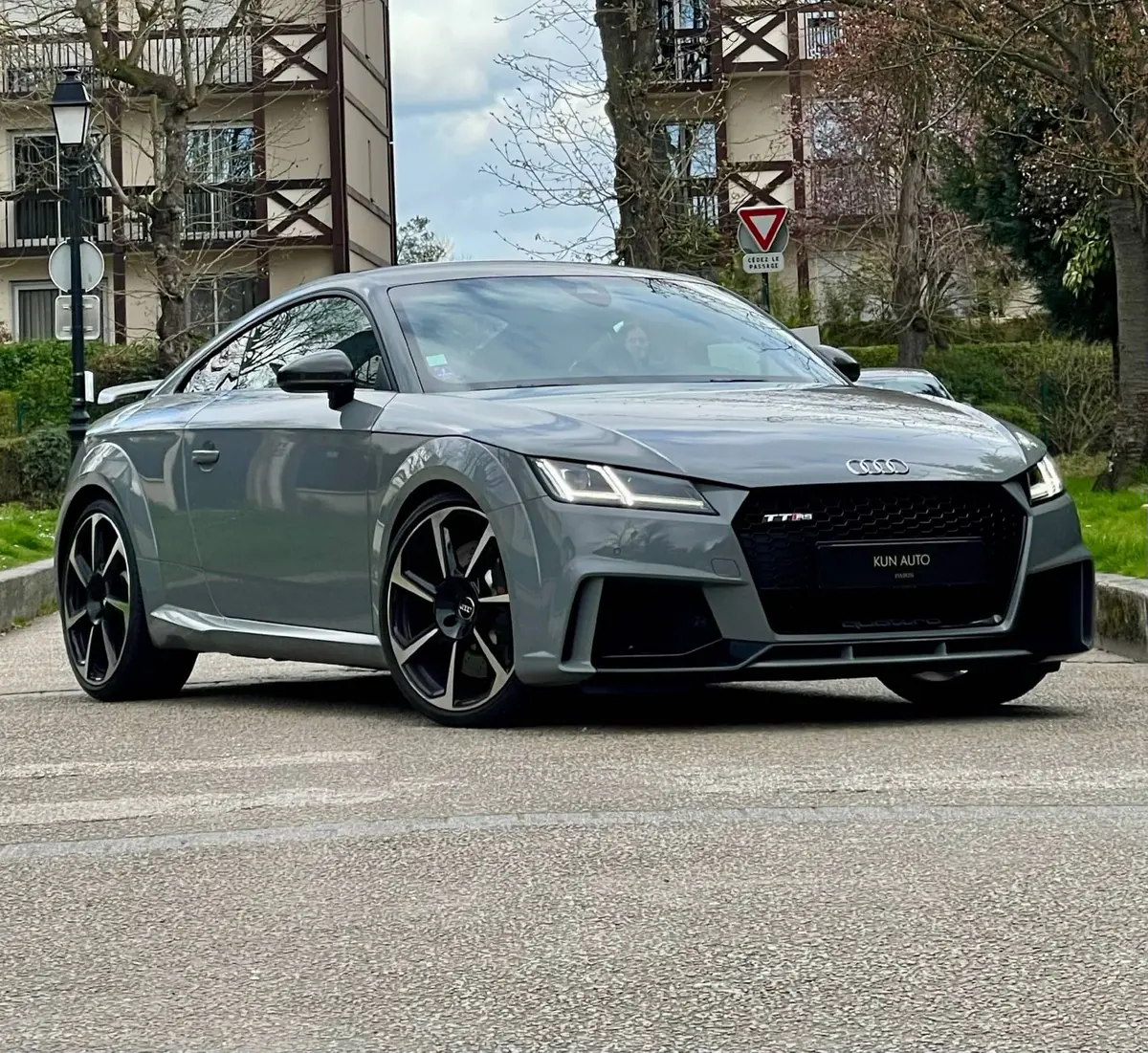 Audi TT RS - 1/12