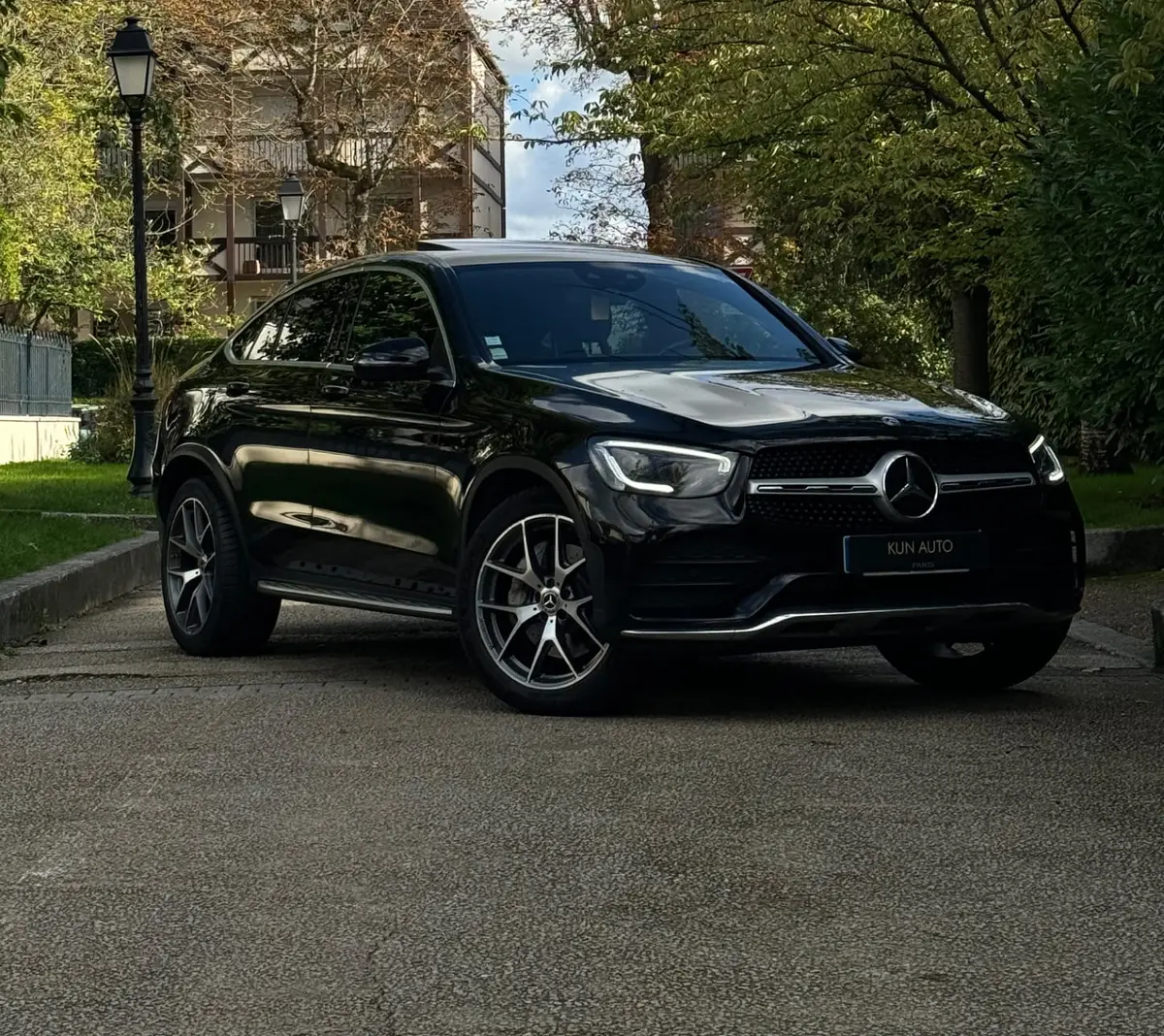 Mercedes-Benz GLC Coupé 220d - 1/10