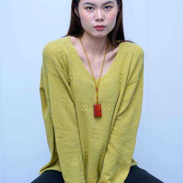 s032Lemon Yellow Textured V-Neck Knit Sweater 4