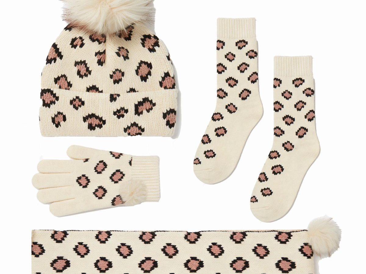 Leopard Print Pom Pom 4-Piece Winter Set