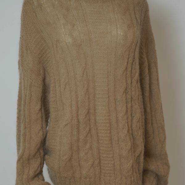 s026Camel Mohair Cable Knit Crew Neck Sweater 2